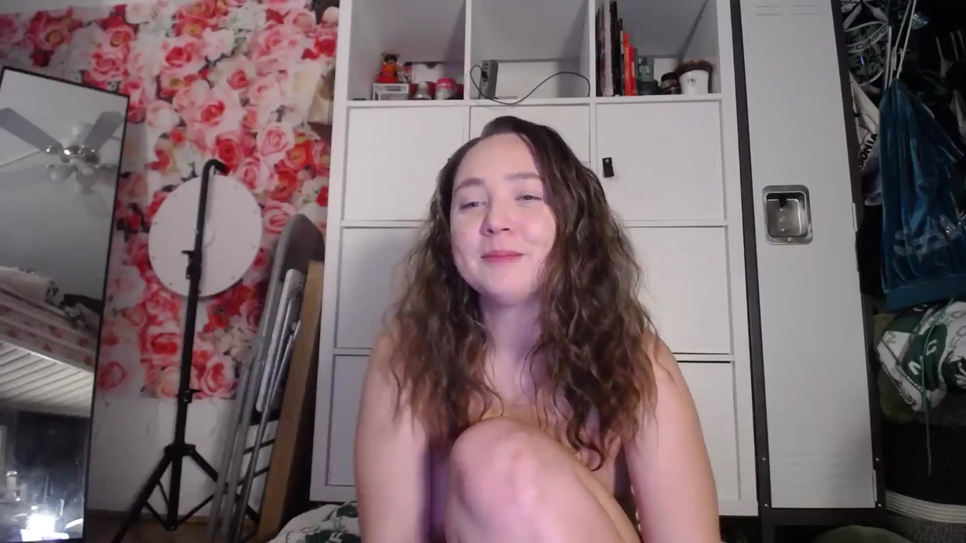 Gallery image thumbnail from Dollfacedangr's myfreecams stream on, 01/13/2026, 06:55 image 4 of 20