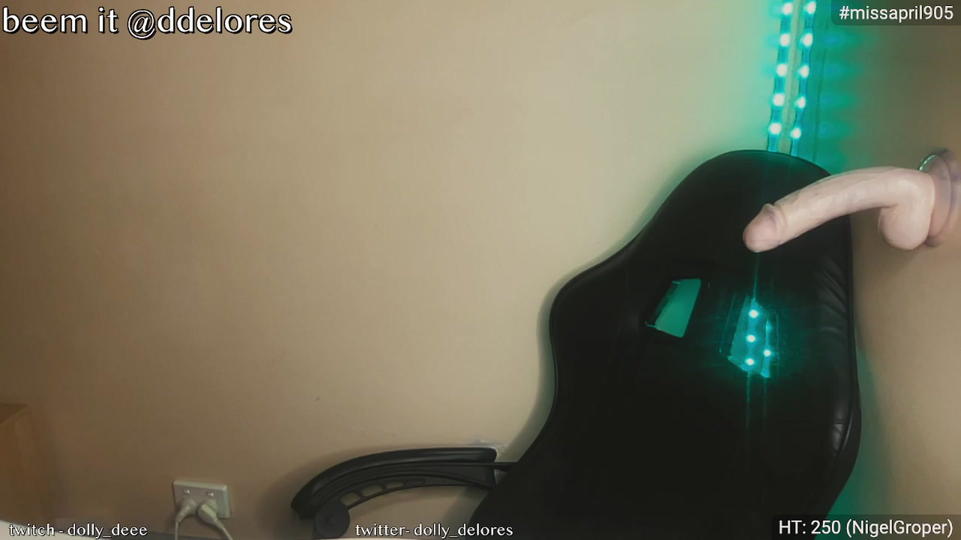 Gallery image thumbnail from DollyCarter's myfreecams stream on, 04/16/2023, 13:33 image 20 of 20