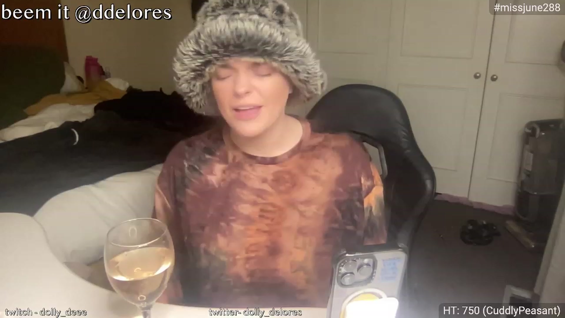 Gallery image thumbnail from DollyDelores's myfreecams stream on, 06/07/2023, 14:42 image 8 of 20