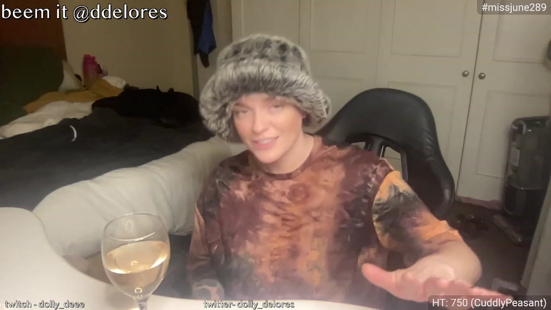 Gallery image thumbnail from DollyDelores's myfreecams stream on, 06/07/2023, 14:42 image 12 of 20