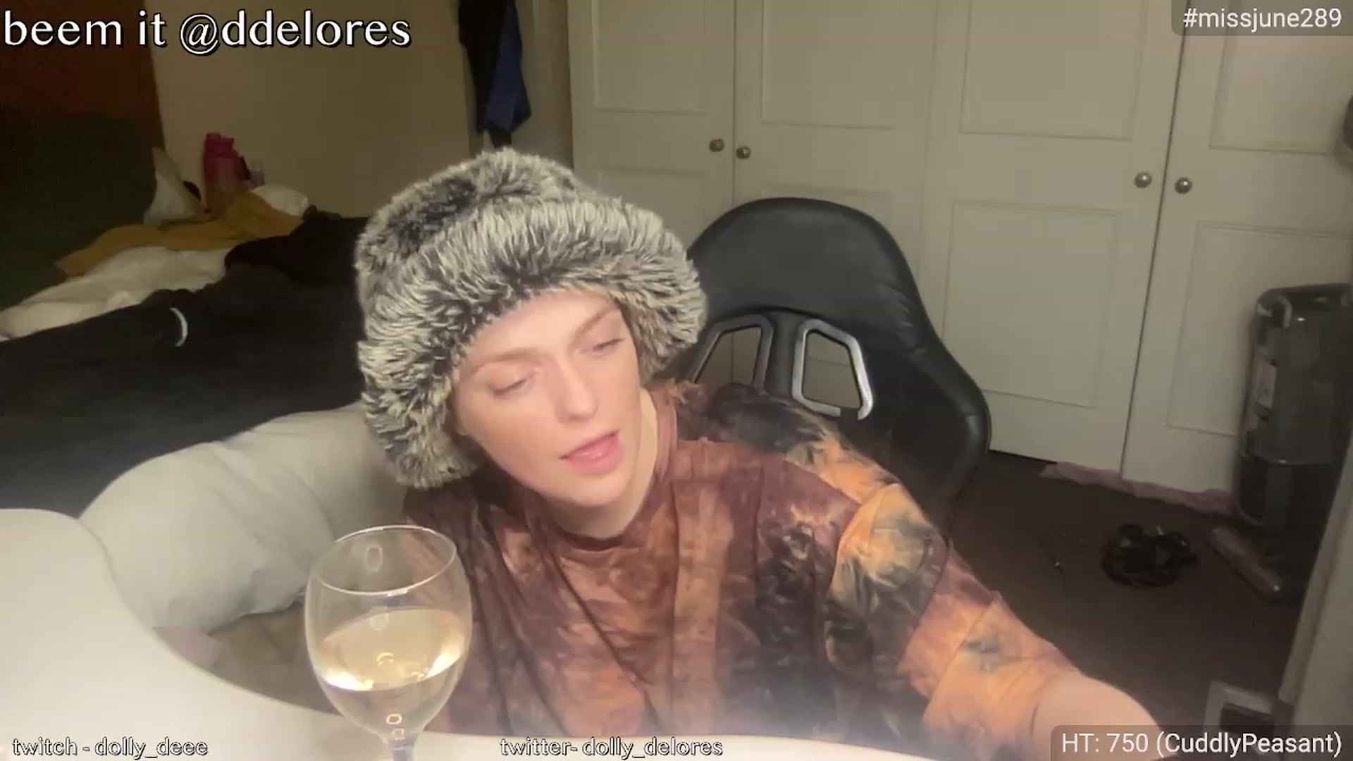 Gallery image thumbnail from DollyDelores's myfreecams stream on, 06/07/2023, 14:42 image 17 of 20
