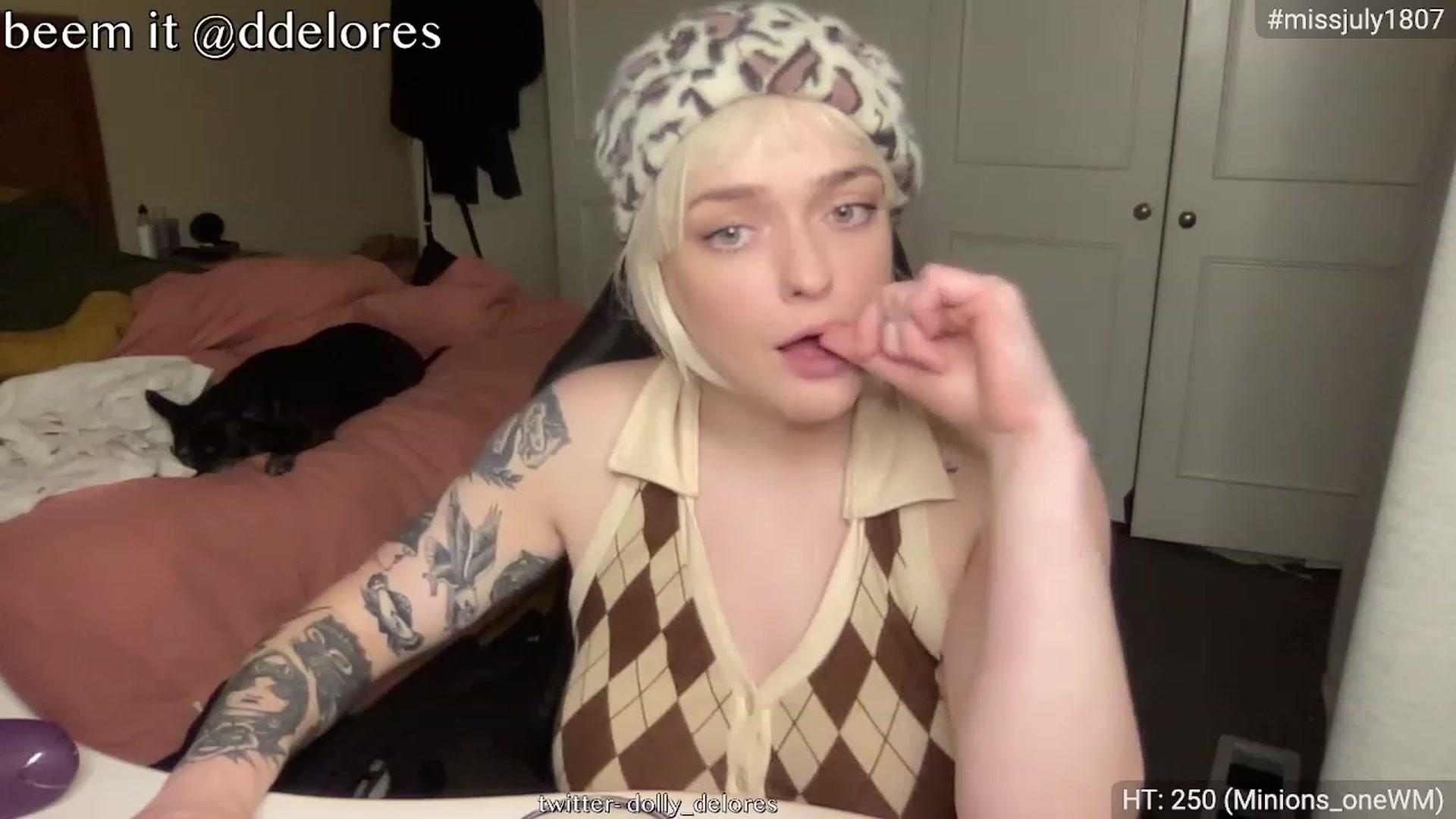 Gallery image thumbnail from DollyDelores's myfreecams stream on, 07/03/2023, 10:48 image 5 of 20