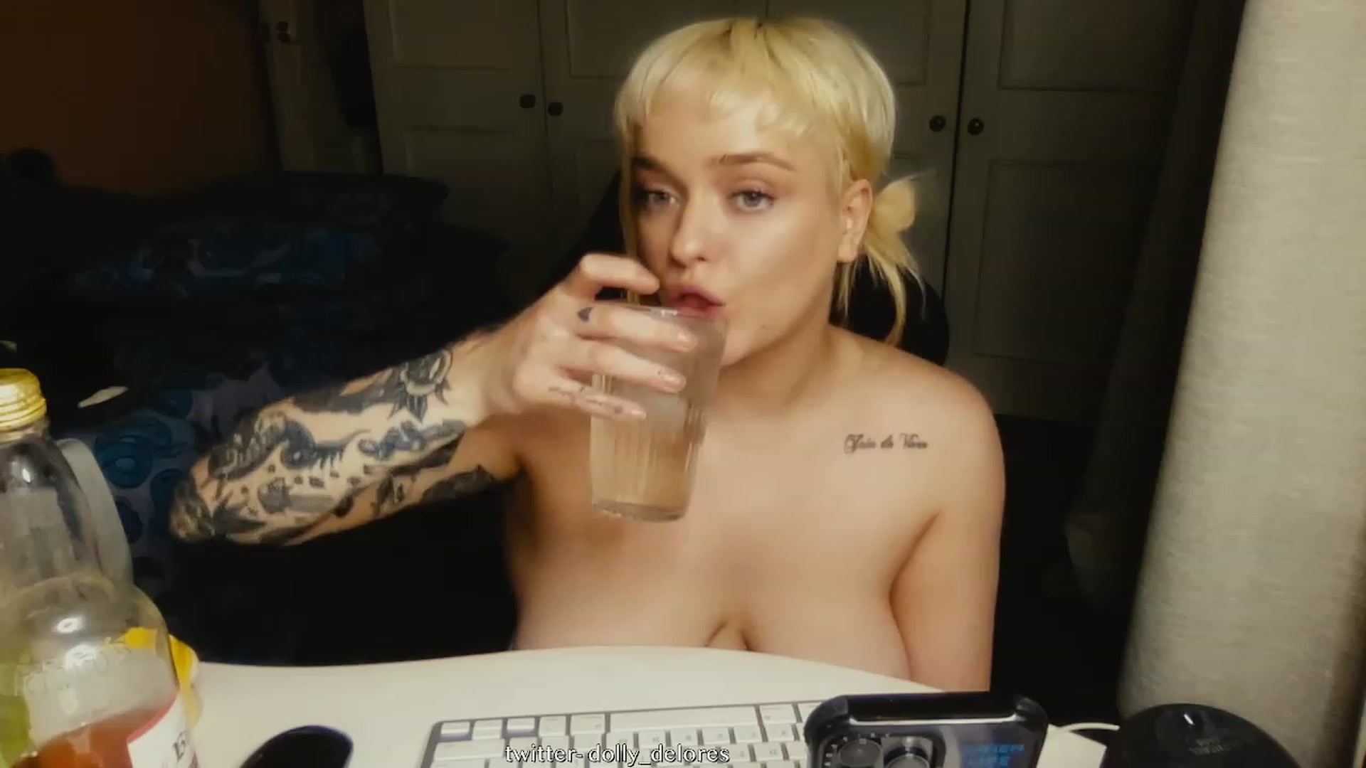 Gallery image thumbnail from DollyDelores's myfreecams stream on, 07/13/2023, 12:06 image 2 of 20