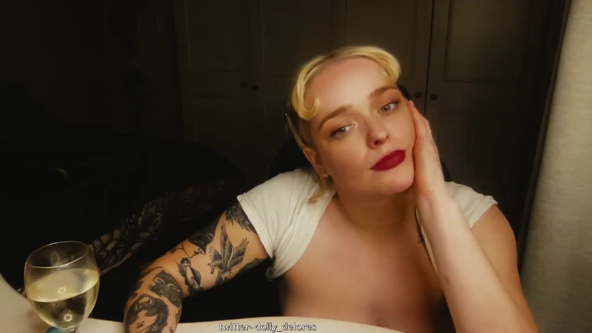 Gallery image thumbnail from DollyDelores's myfreecams stream on, 07/19/2023, 13:12 image 17 of 20