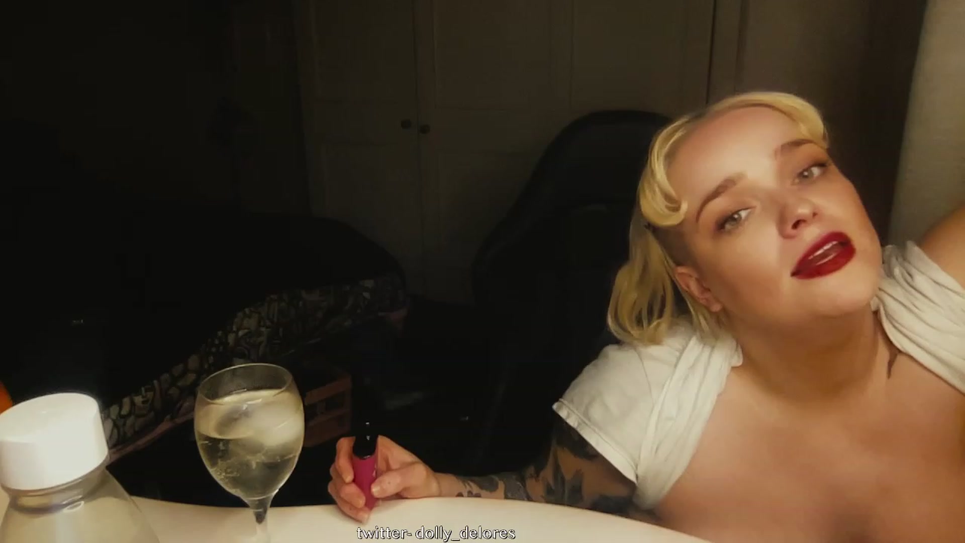Gallery image thumbnail from DollyDelores's myfreecams stream on, 07/19/2023, 13:12 image 12 of 20
