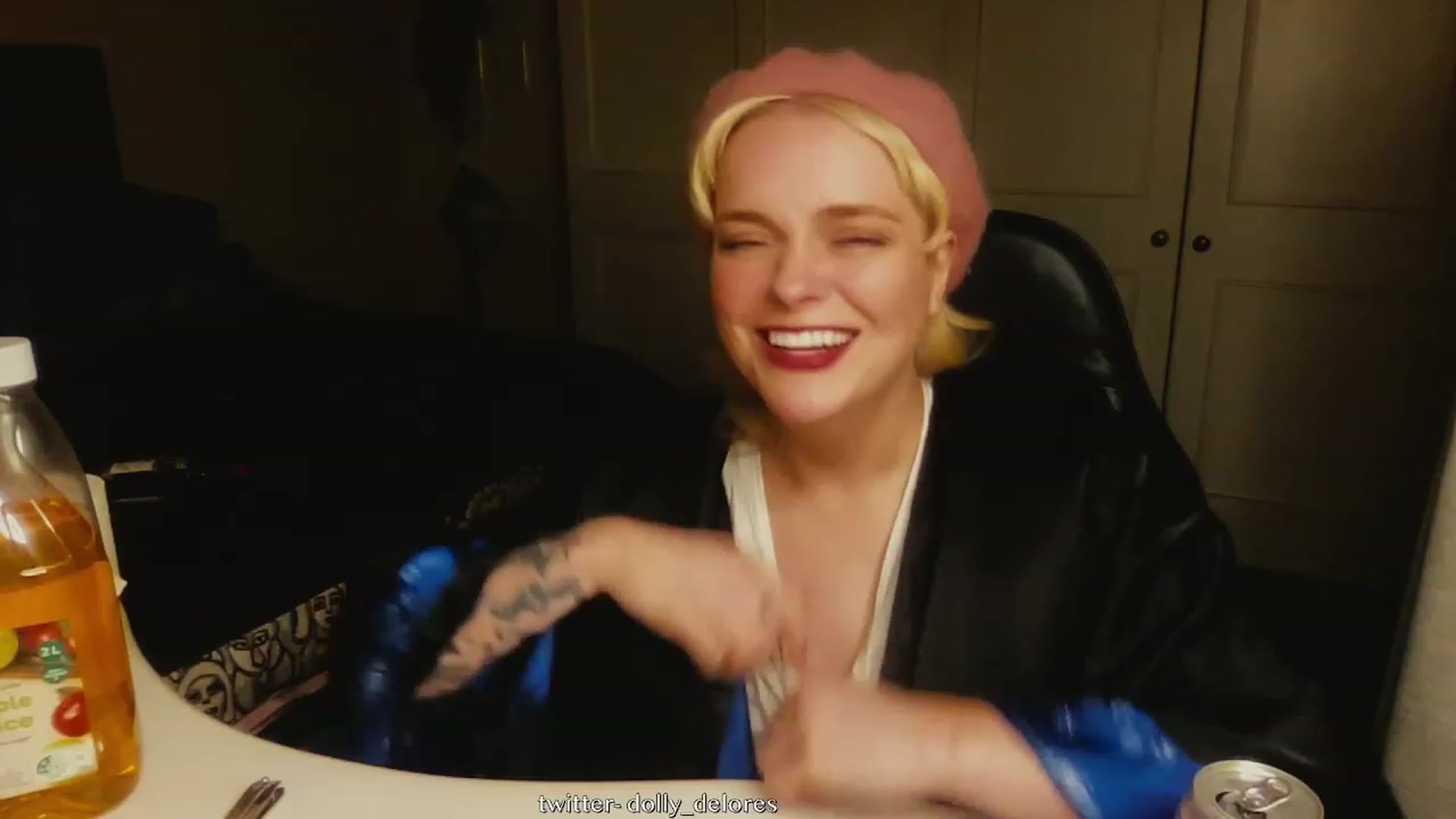 Gallery image thumbnail from DollyDelores's myfreecams stream on, 07/19/2023, 14:45 image 12 of 20