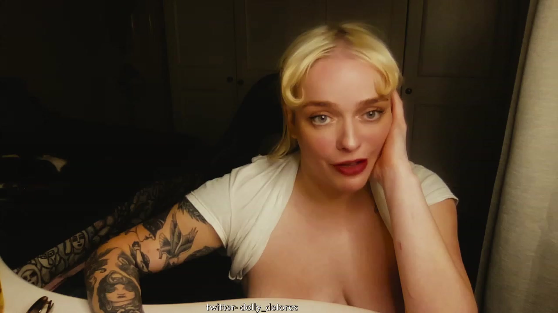Gallery image thumbnail from DollyDelores's myfreecams stream on, 07/19/2023, 14:45 image 1 of 20