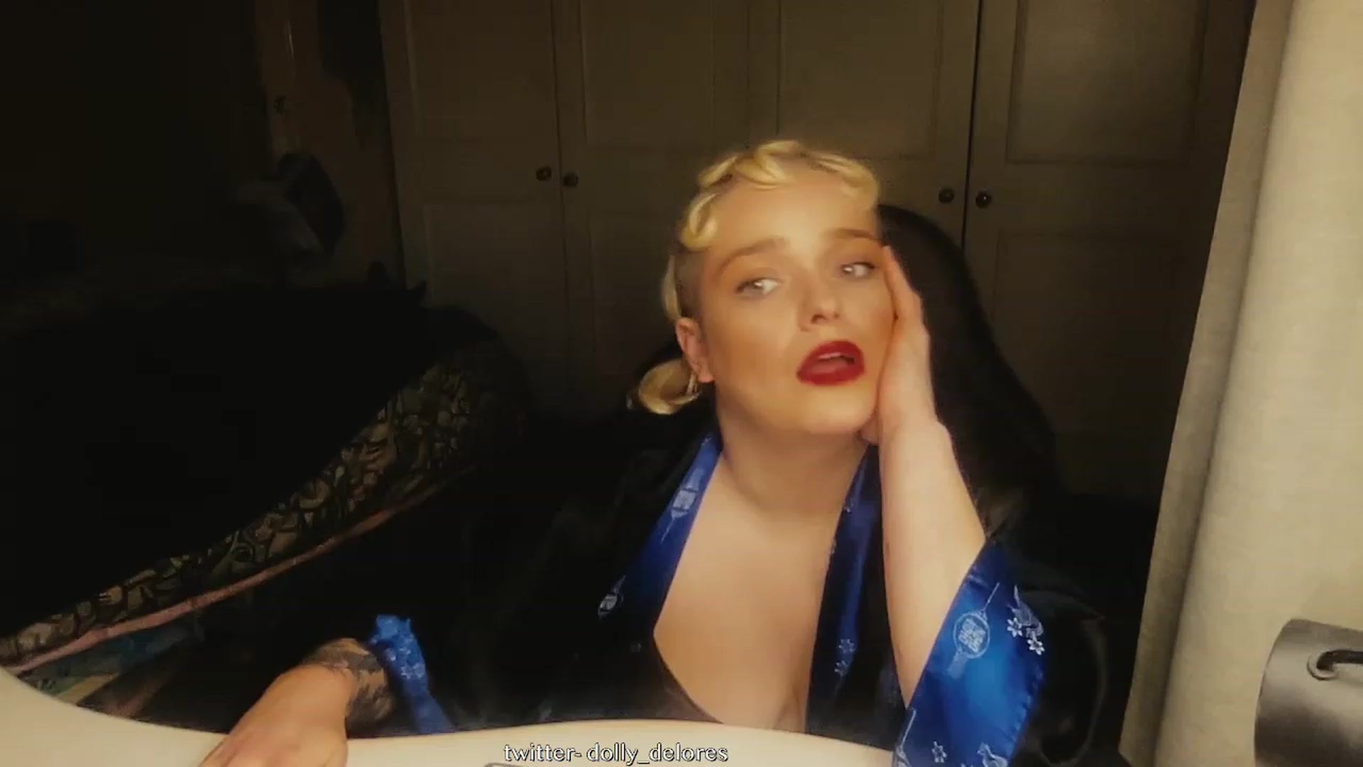 Gallery image thumbnail from DollyDelores's myfreecams stream on, 07/20/2023, 11:14 image 10 of 20
