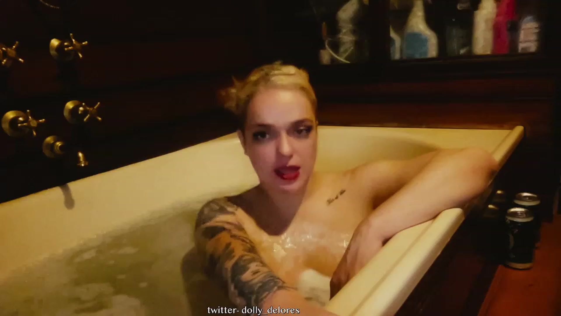 Gallery image thumbnail from DollyDelores's myfreecams stream on, 07/23/2023, 17:52 image 16 of 20