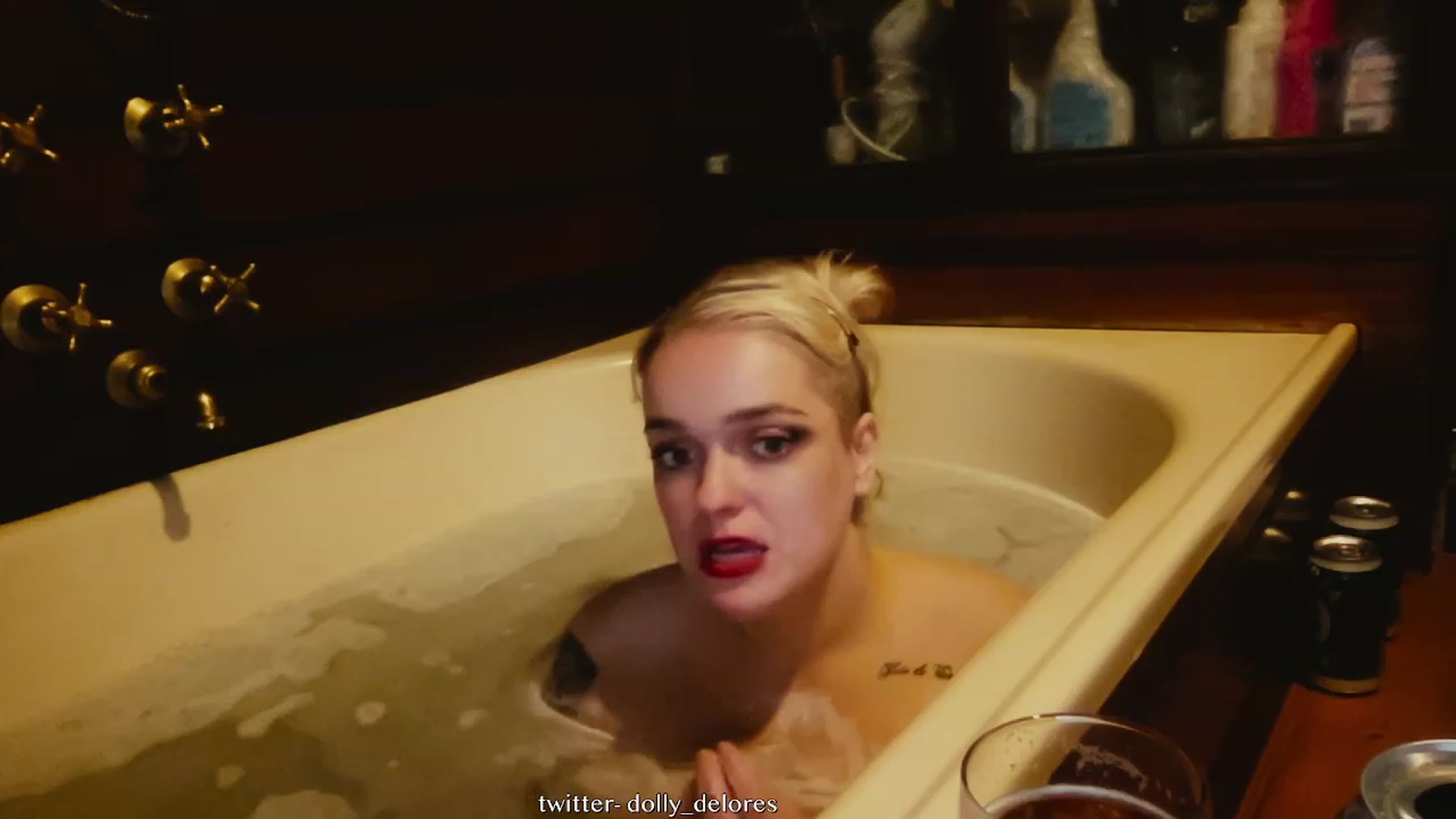 Gallery image thumbnail from DollyDelores's myfreecams stream on, 07/23/2023, 17:52 image 6 of 20