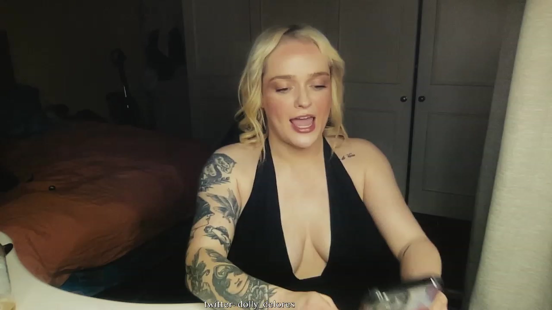 Gallery image thumbnail from DollyDelores's myfreecams stream on, 07/28/2023, 10:21 image 4 of 20