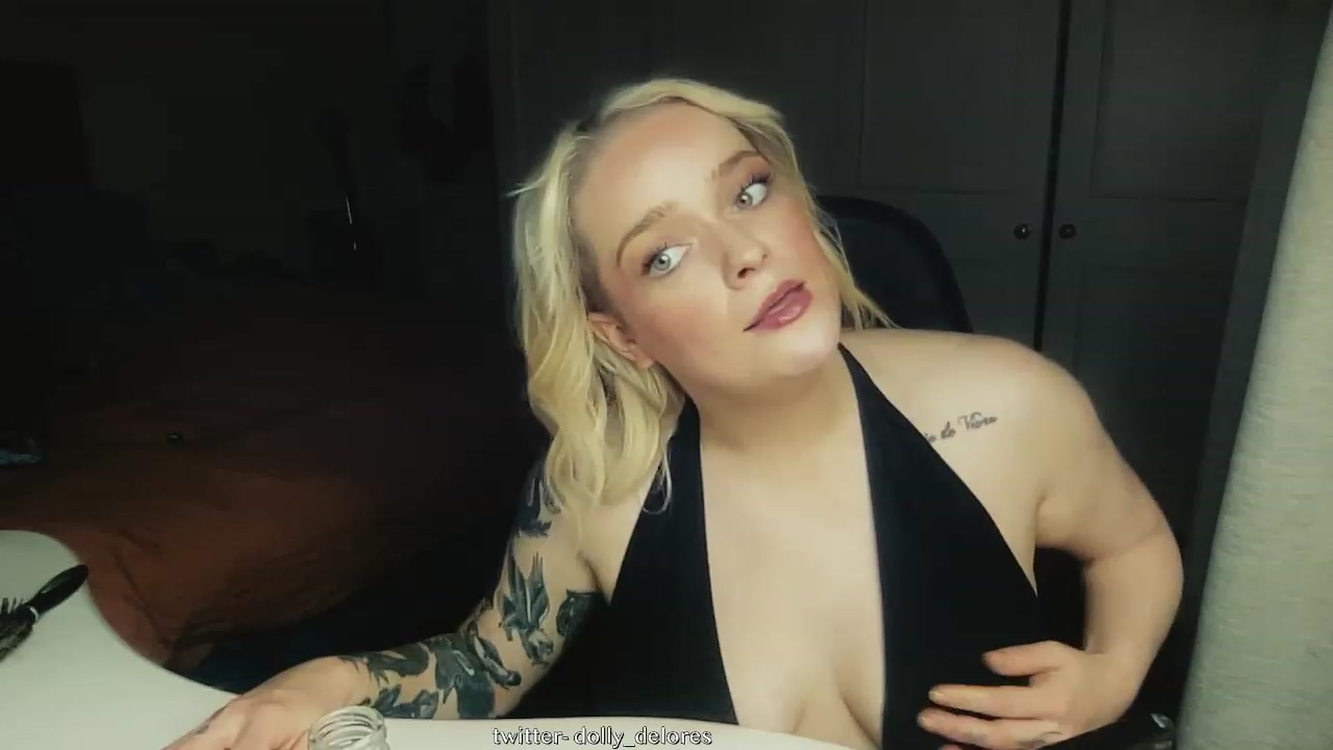 Gallery image thumbnail from DollyDelores's myfreecams stream on, 07/28/2023, 10:21 image 18 of 20