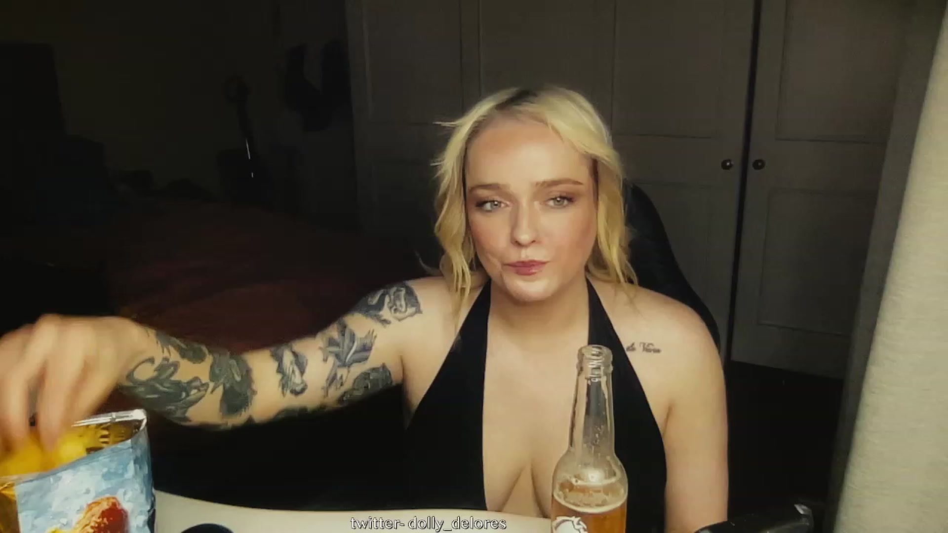 Gallery image thumbnail from DollyDelores's myfreecams stream on, 07/28/2023, 10:42 image 2 of 20