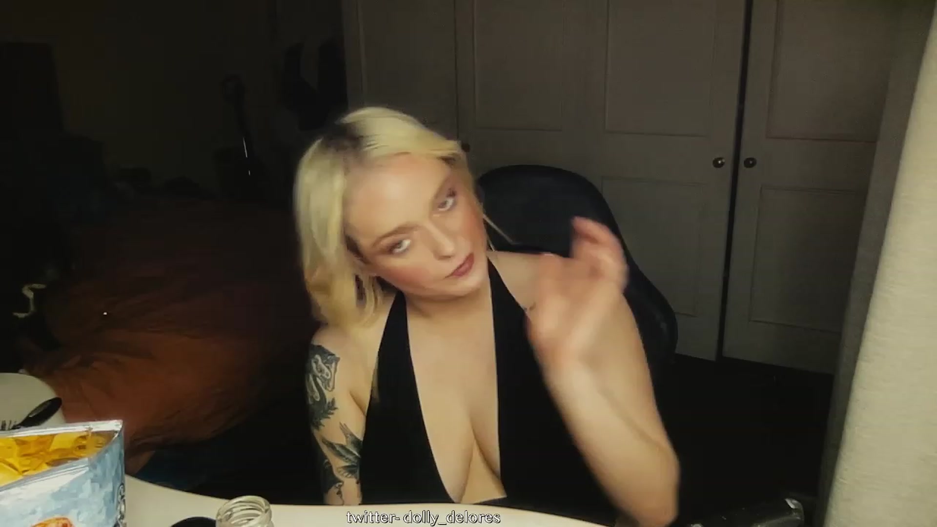 Gallery image thumbnail from DollyDelores's myfreecams stream on, 07/28/2023, 10:42 image 1 of 20