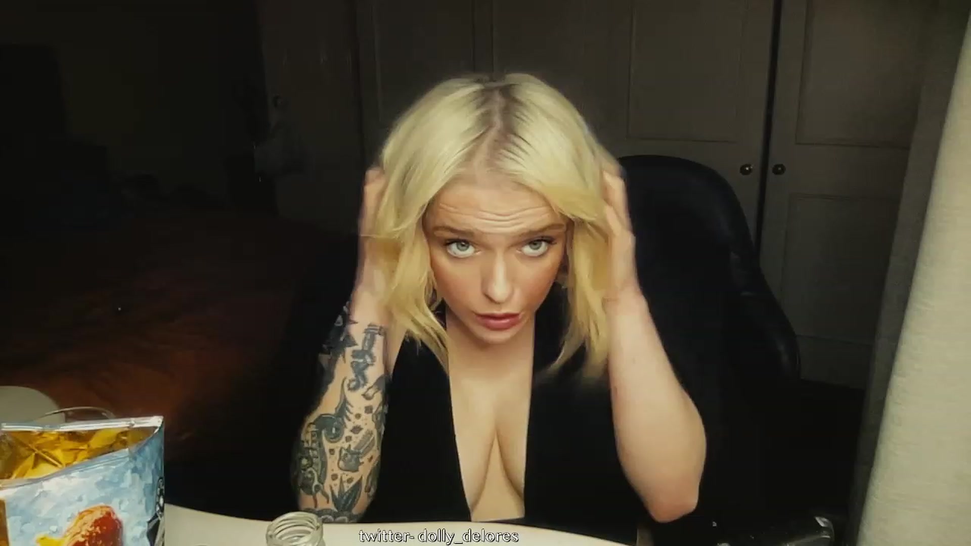 Gallery image thumbnail from DollyDelores's myfreecams stream on, 07/28/2023, 10:42 image 9 of 20