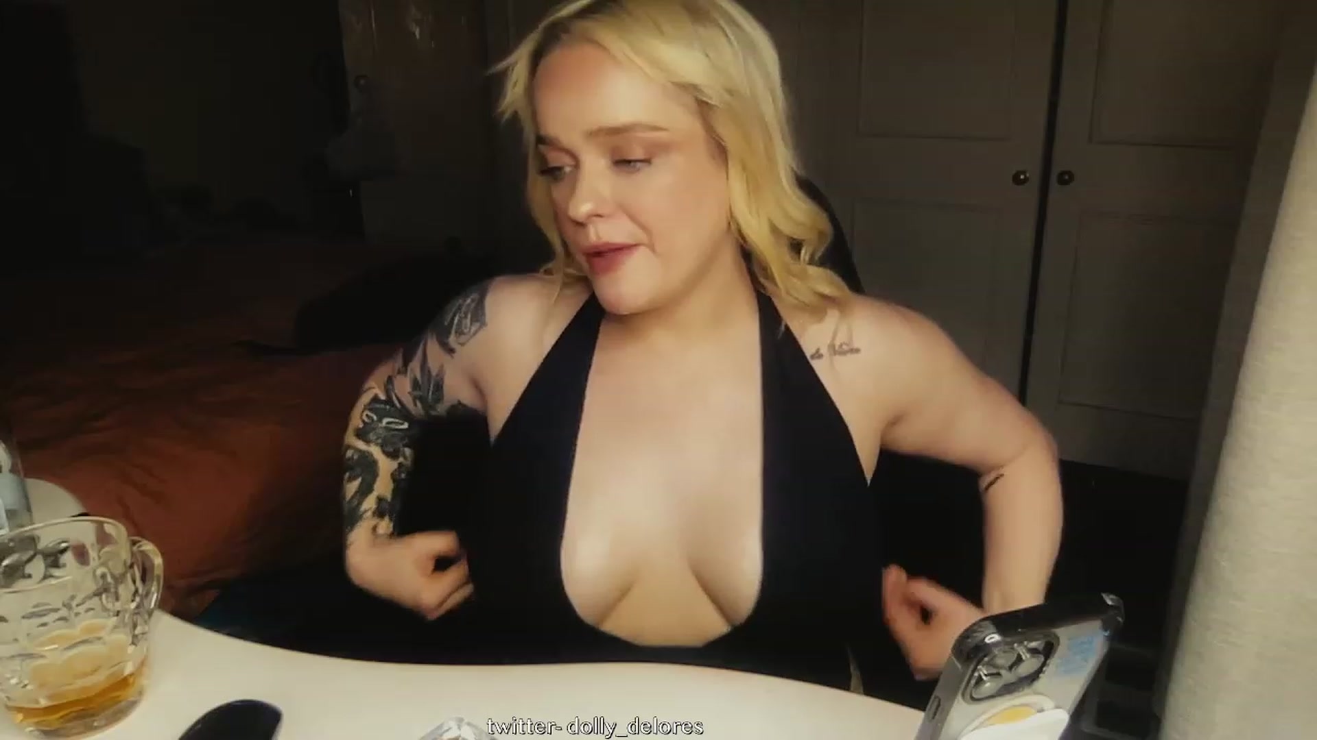 Gallery image thumbnail from DollyDelores's myfreecams stream on, 07/28/2023, 11:33 image 8 of 20