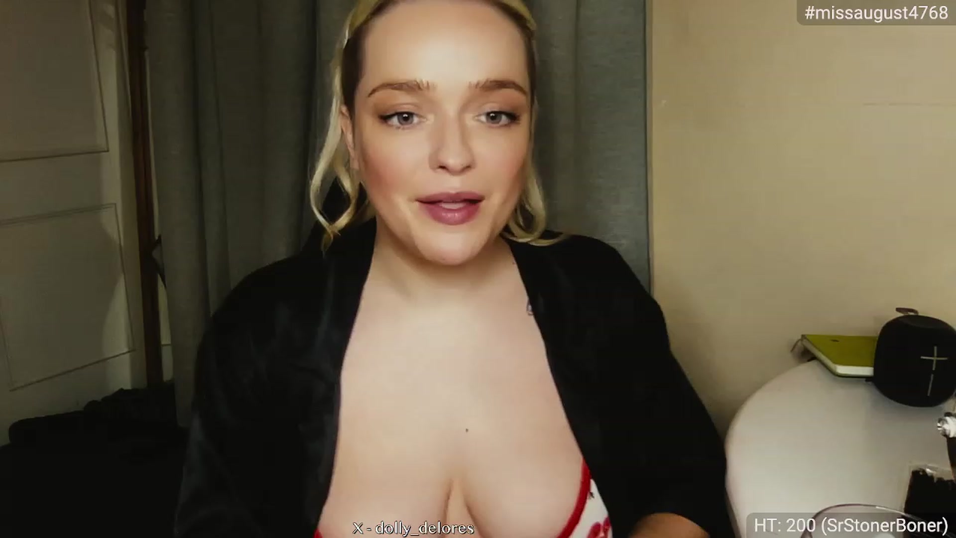 Gallery image thumbnail from DollyDelores's myfreecams stream on, 08/03/2023, 11:20 image 2 of 20