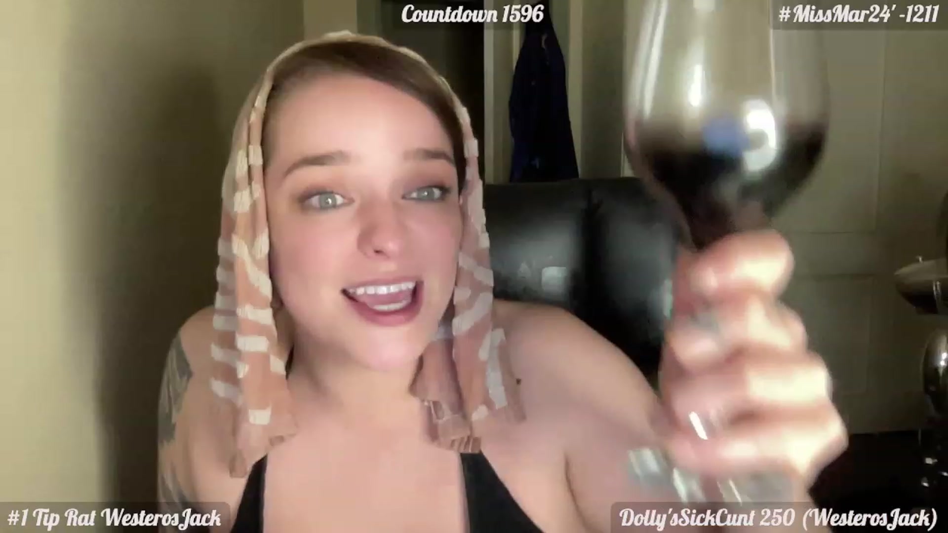 Gallery image thumbnail from DollyDelores's myfreecams stream on, 03/05/2024, 12:28 image 18 of 20