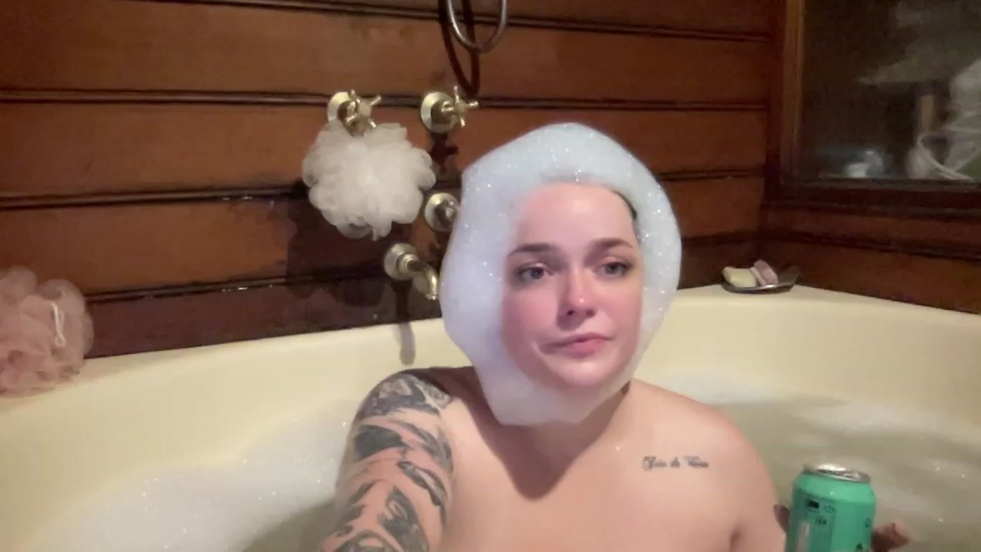 Gallery image thumbnail from DollyDelores's myfreecams stream on, 03/13/2024, 12:20 image 13 of 20
