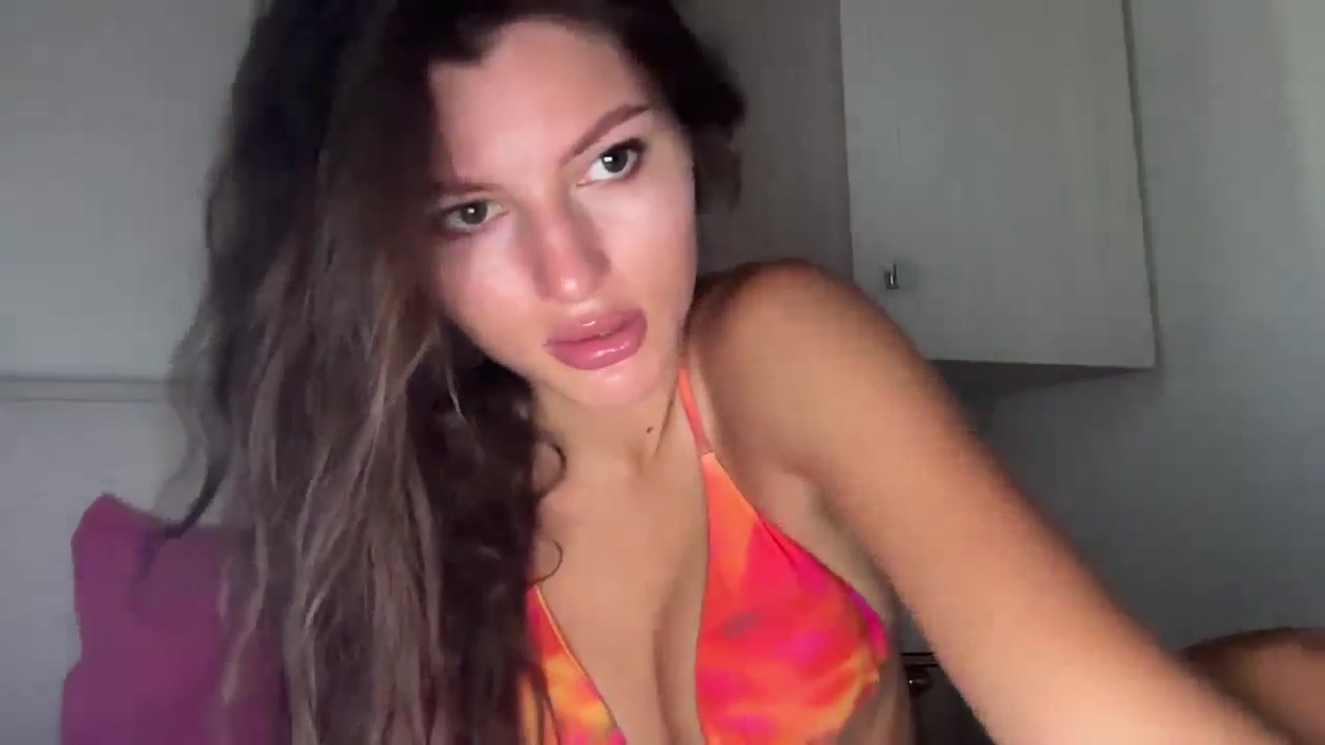 Gallery image thumbnail from DollySin's myfreecams stream on, 04/29/2026, 15:18 image 9 of 20