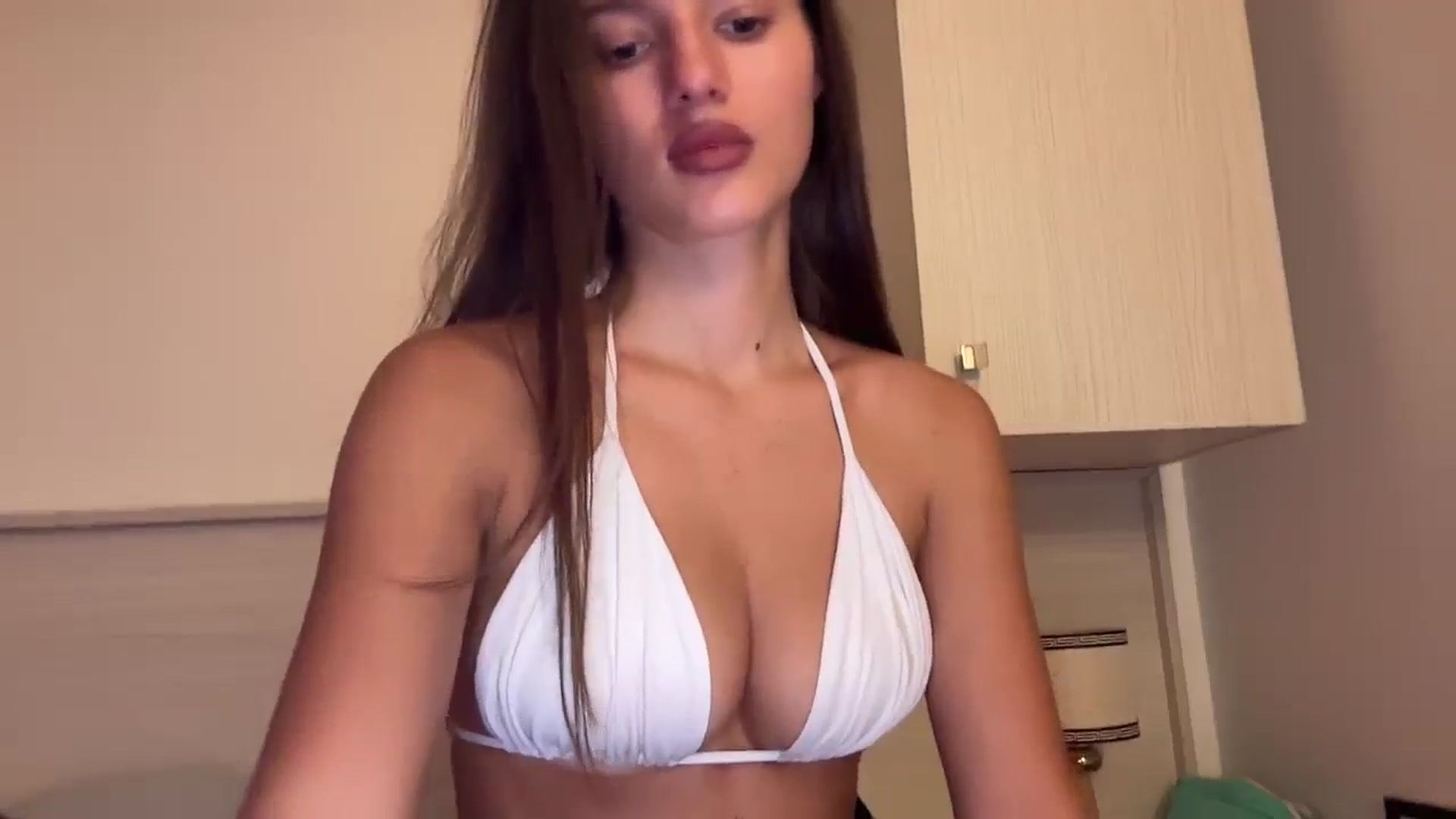 Gallery image thumbnail from DollySin's myfreecams stream on, 05/09/2026, 17:38 image 6 of 20