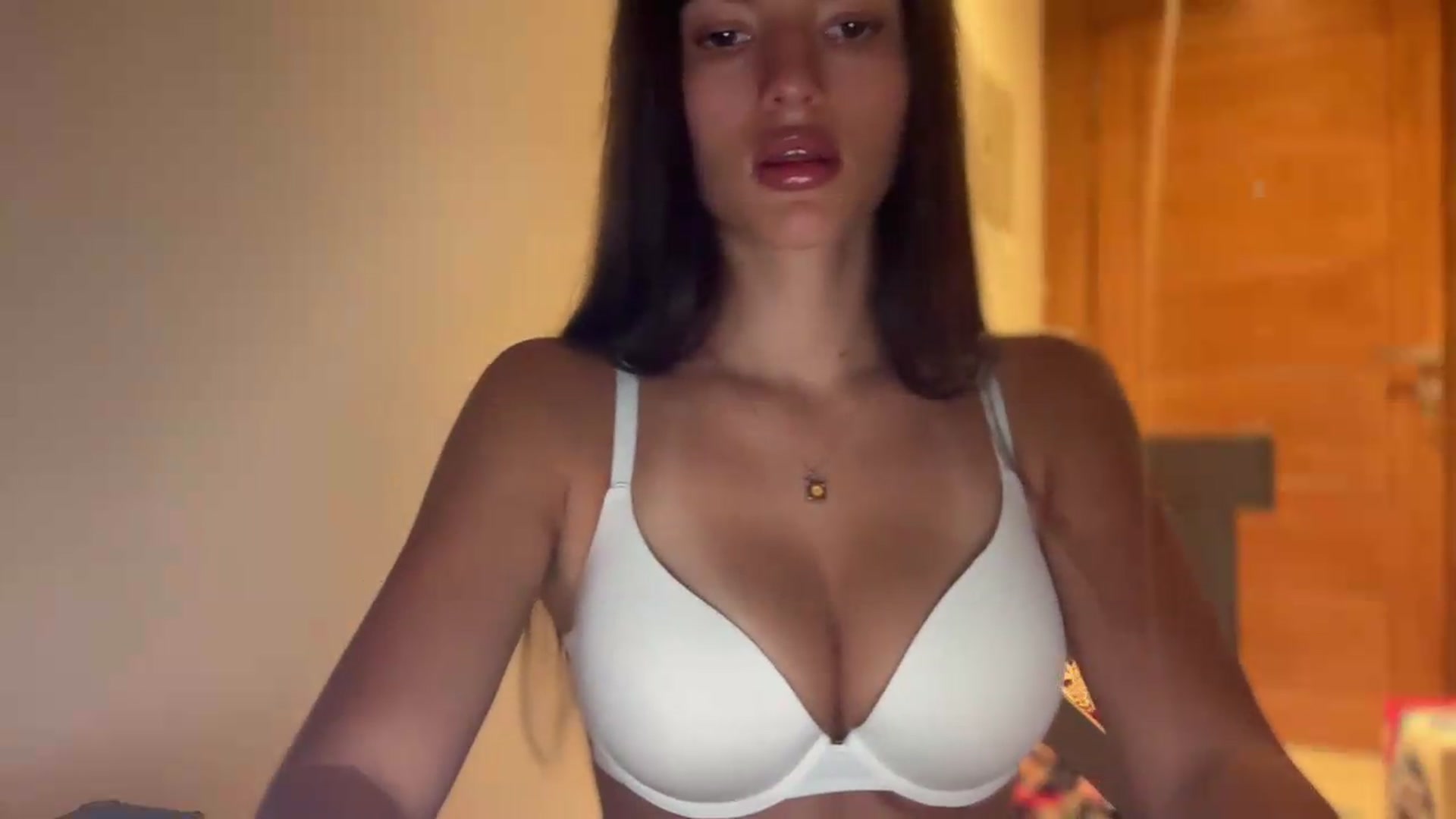 Gallery image thumbnail from DollySin's myfreecams stream on, 07/26/2026, 14:34 image 8 of 20