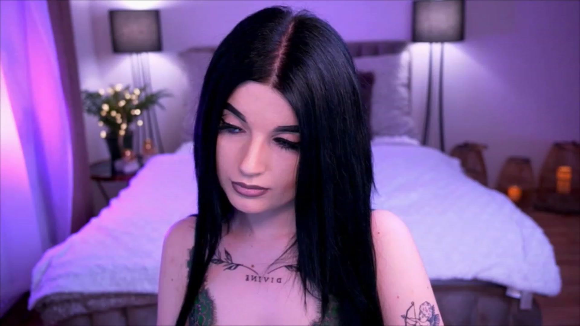 Gallery image thumbnail from Dolly_nn's myfreecams stream on, 04/21/2023, 11:19 image 6 of 20