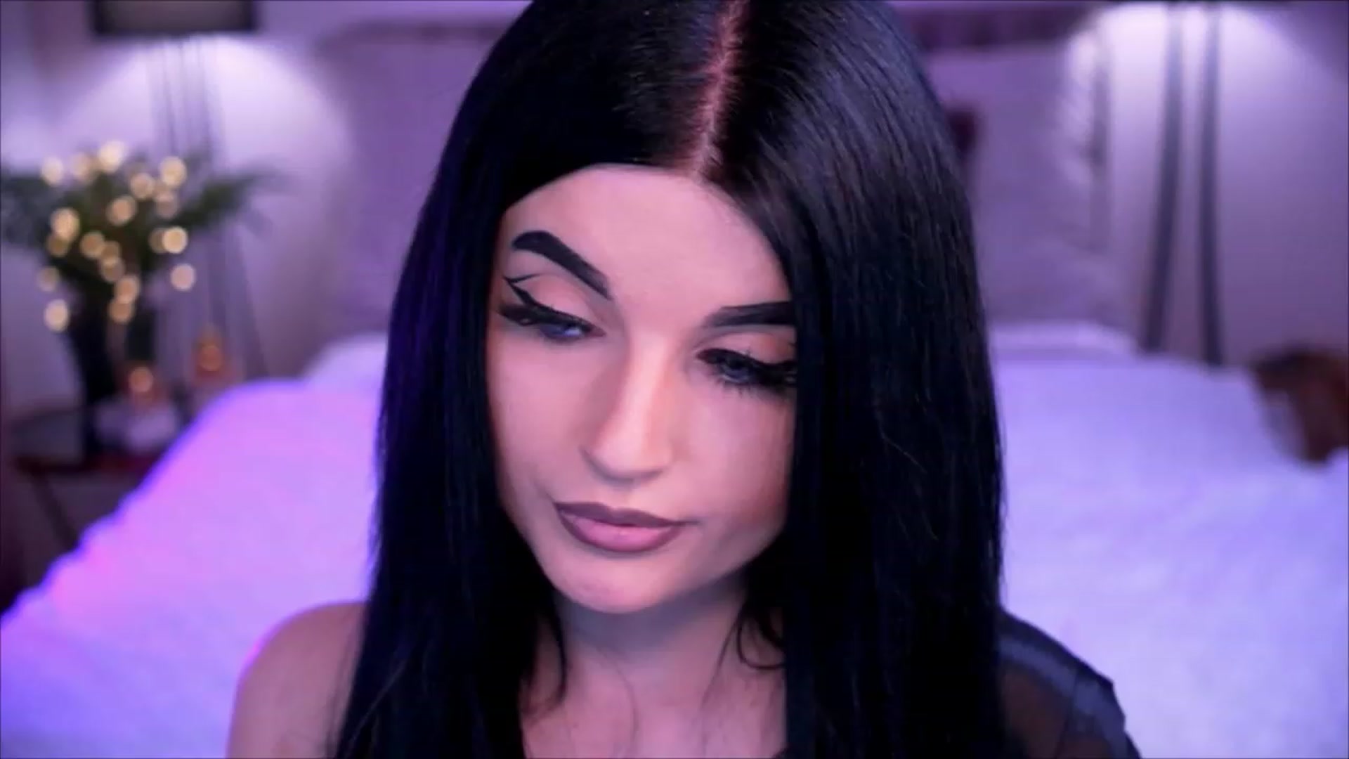Gallery image thumbnail from Dolly_nn's myfreecams stream on, 04/21/2023, 11:19 image 13 of 20