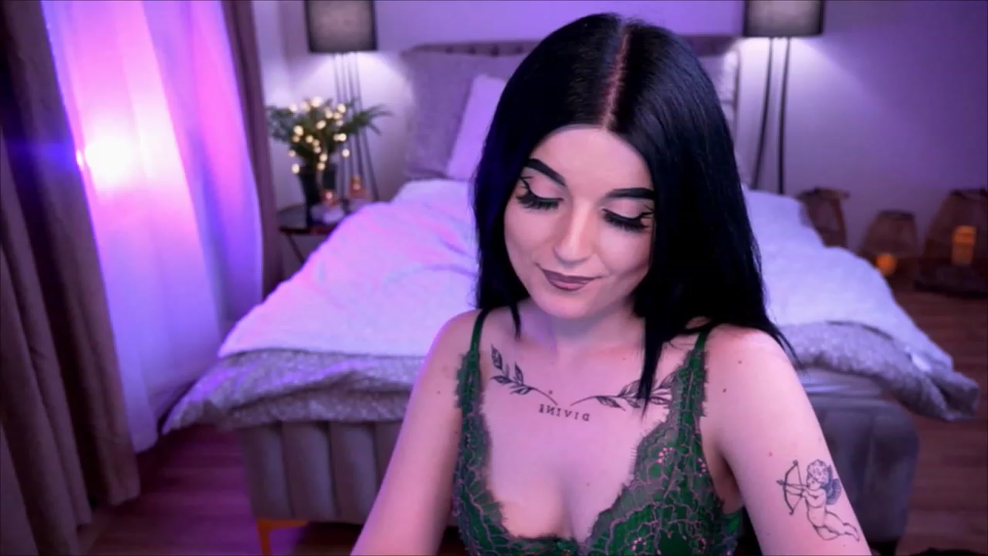 Gallery image thumbnail from Dolly_nn's myfreecams stream on, 04/21/2023, 15:02 image 3 of 20