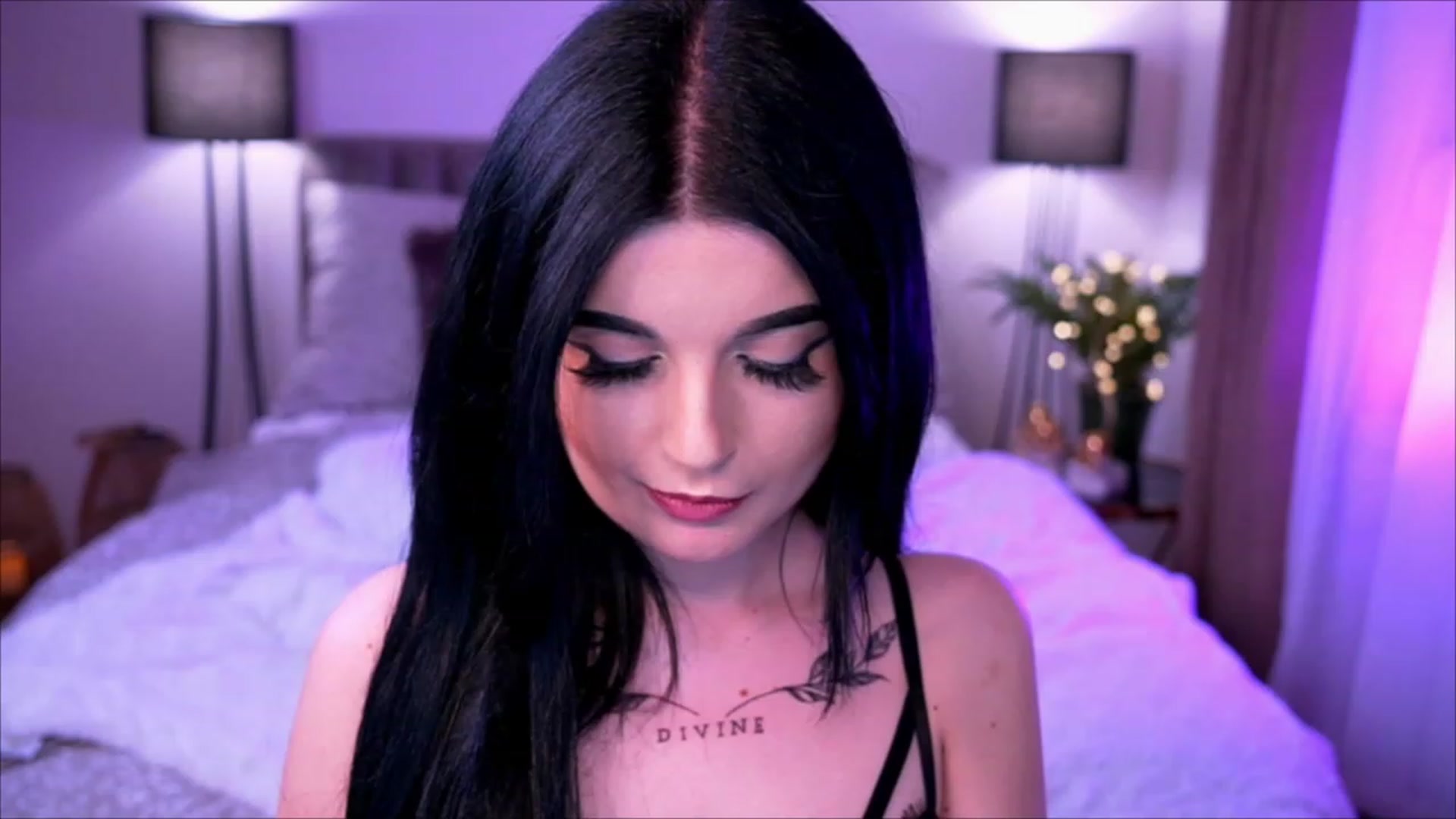 Gallery image thumbnail from Dolly_nn's myfreecams stream on, 04/22/2023, 09:33 image 5 of 20