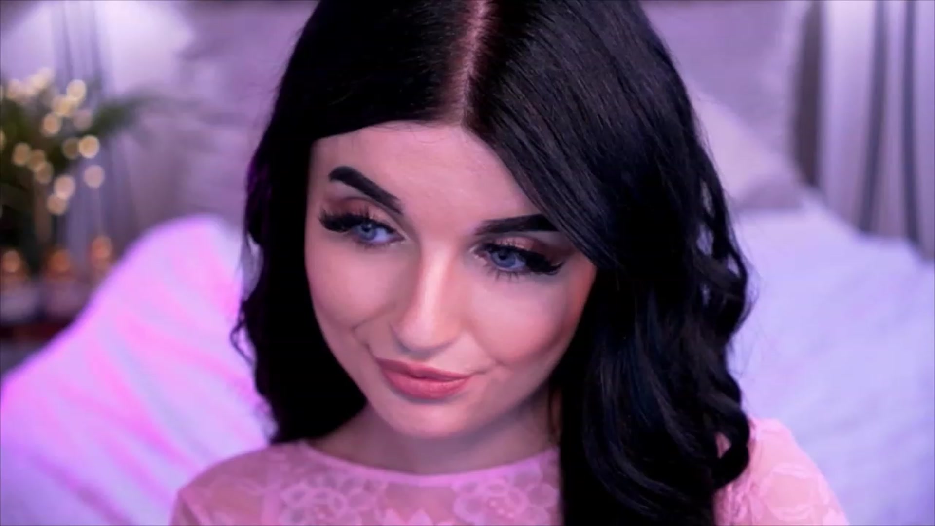 Gallery image thumbnail from Dolly_nn's myfreecams stream on, 04/23/2023, 18:36 image 19 of 20