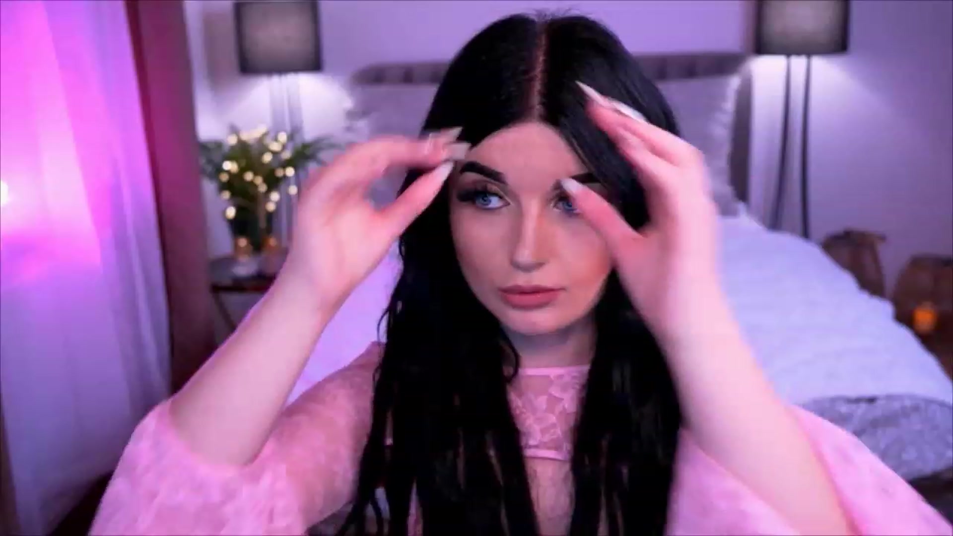 Gallery image thumbnail from Dolly_nn's myfreecams stream on, 04/23/2023, 21:46 image 11 of 20
