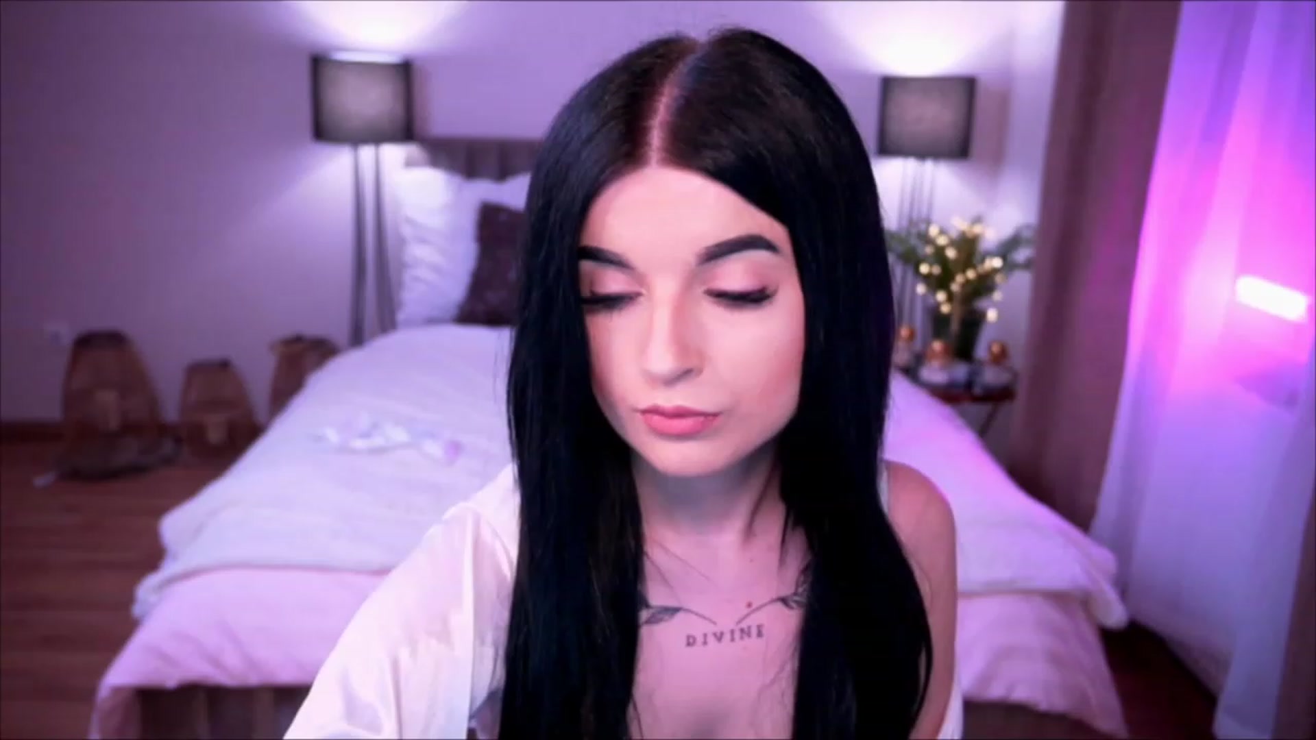 Gallery image thumbnail from Dolly_nn's myfreecams stream on, 05/05/2023, 11:28 image 15 of 20