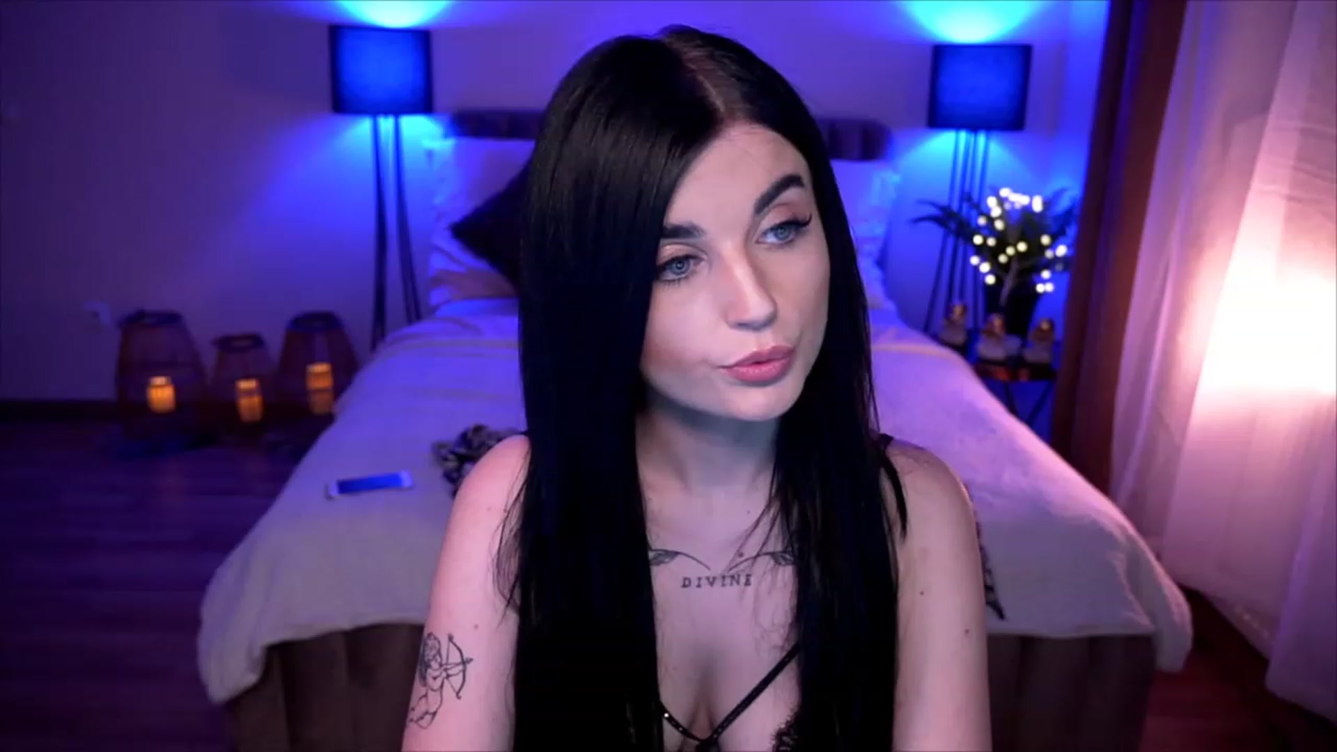 Gallery image thumbnail from Dolly_nn's myfreecams stream on, 05/14/2023, 18:03 image 9 of 20
