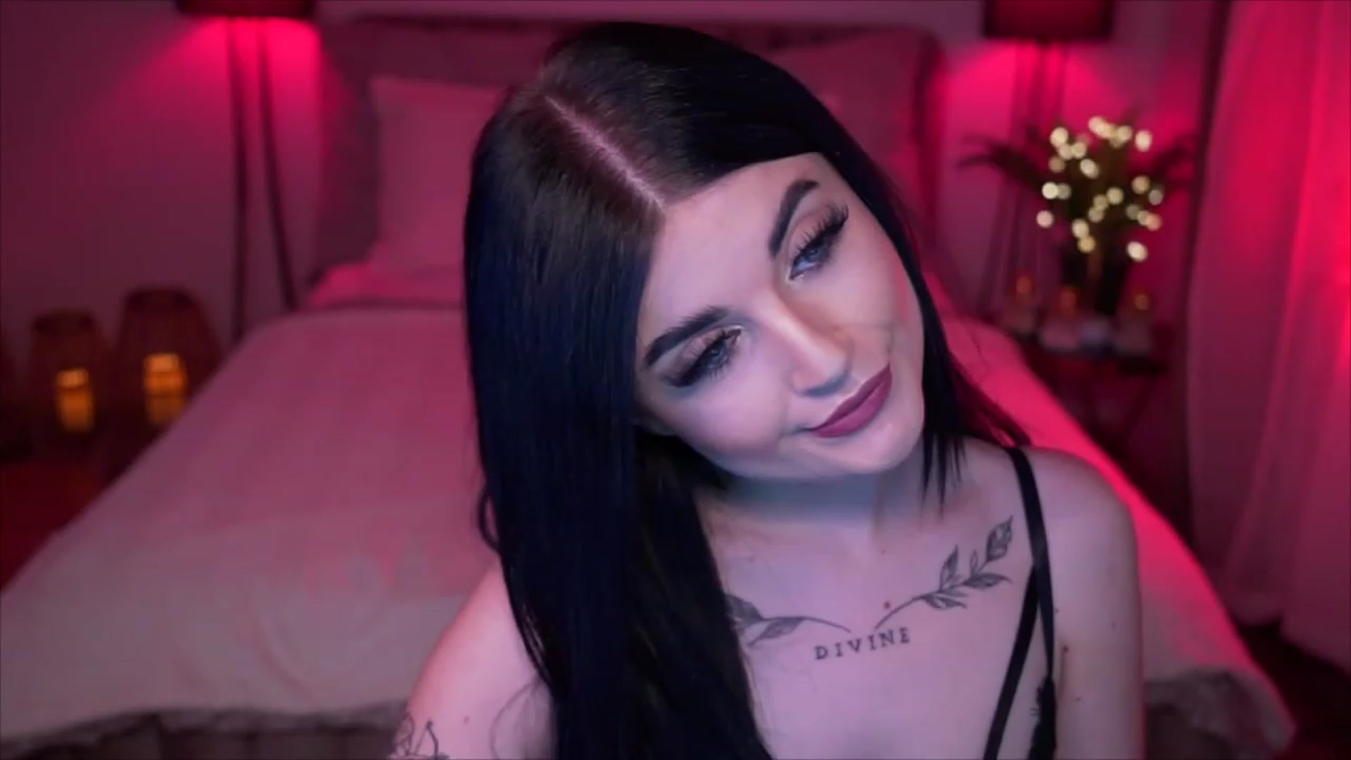 Gallery image thumbnail from Dolly_nn's myfreecams stream on, 05/21/2023, 11:47 image 15 of 20