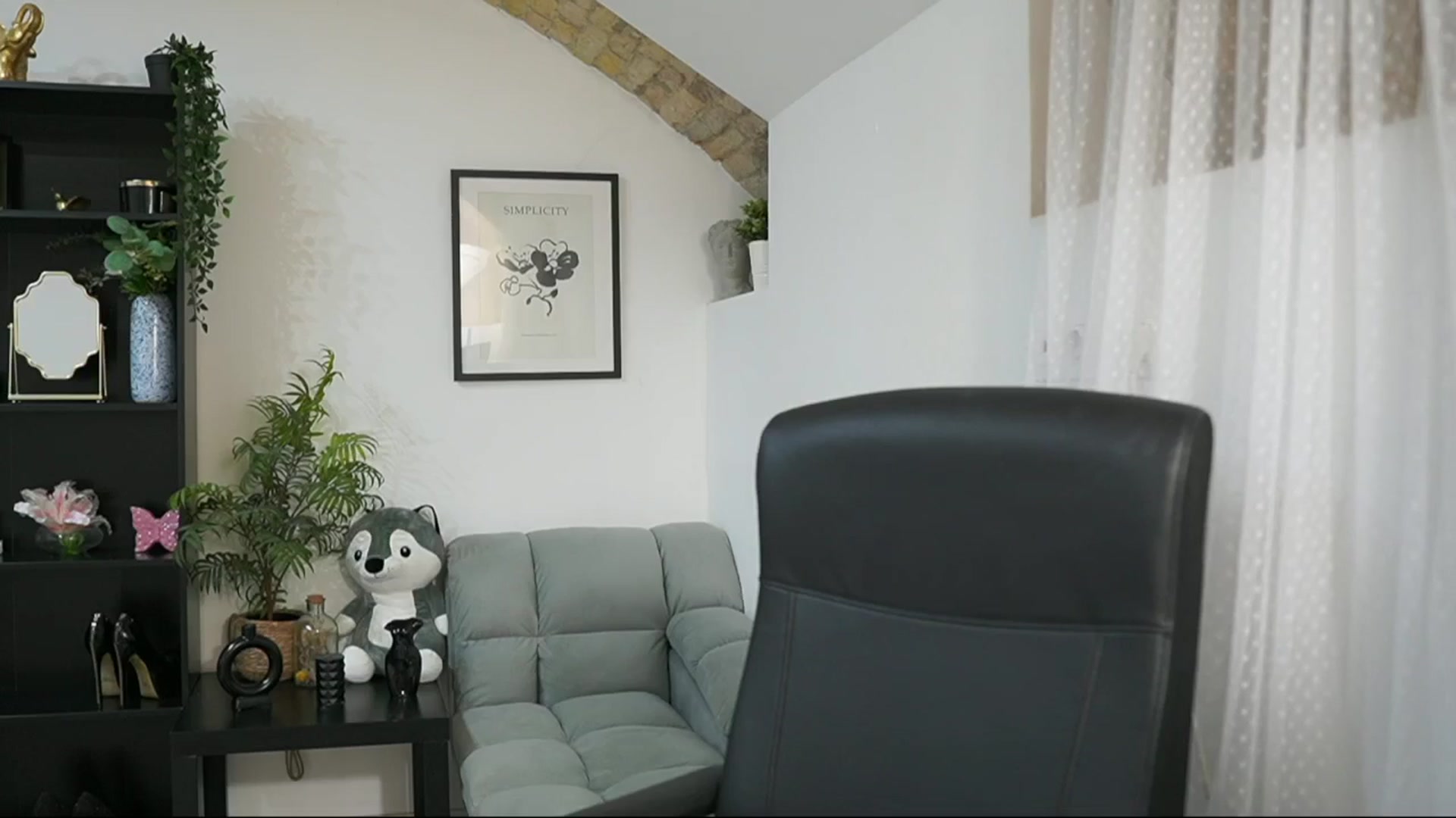 Gallery image thumbnail from Dollyvega69's myfreecams stream on, 07/20/2025, 13:21 image 20 of 20