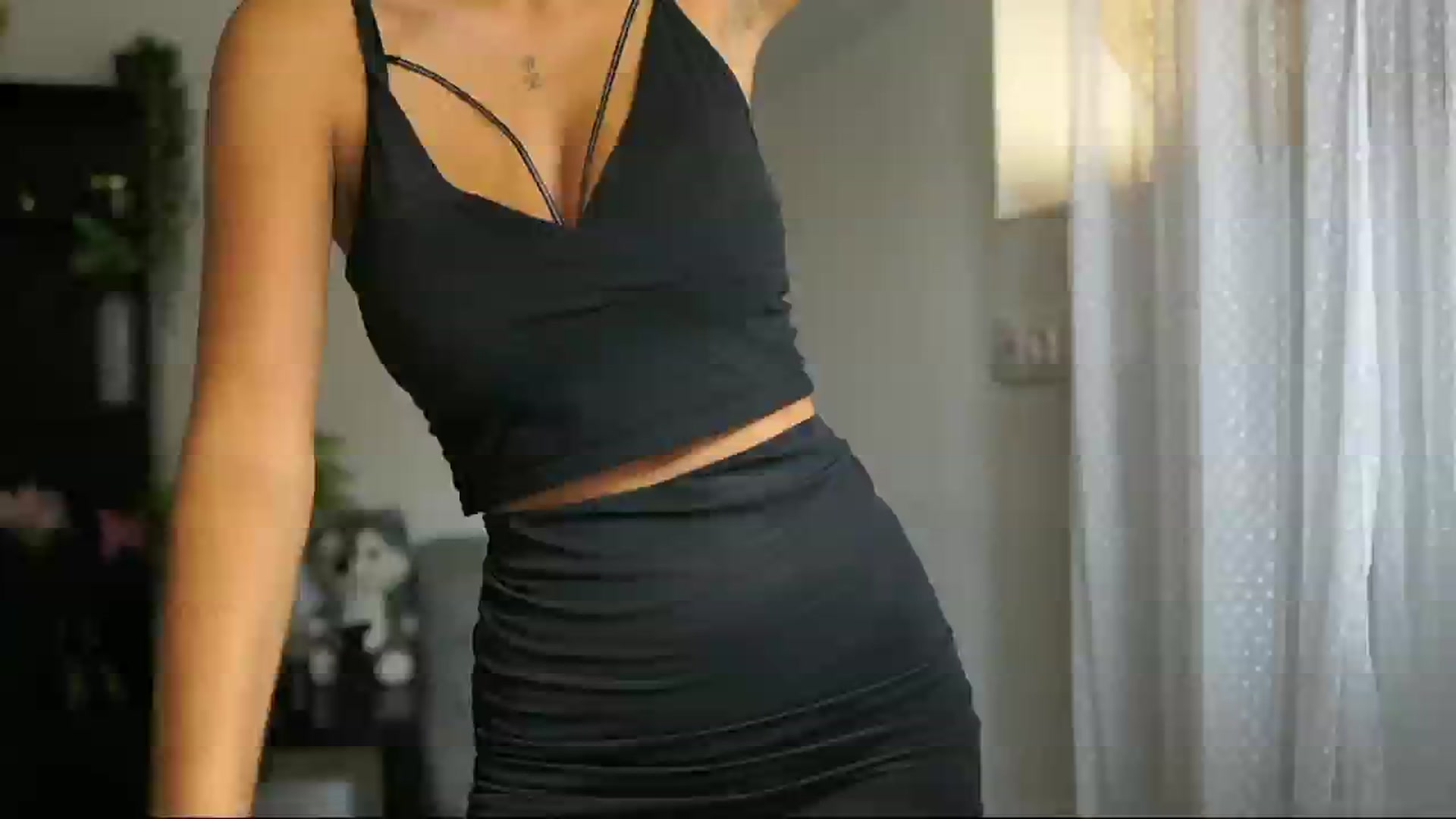 Gallery image thumbnail from Dollyvega69's myfreecams stream on, 07/21/2025, 15:23 image 4 of 20
