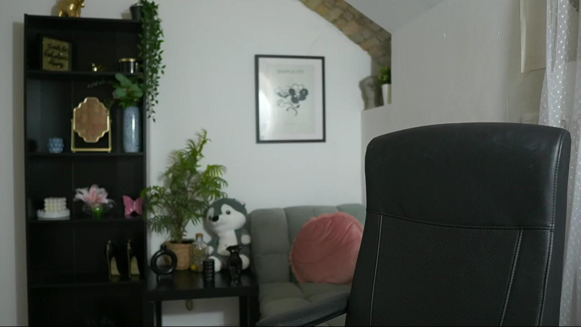 Gallery image thumbnail from Dollyvega69's myfreecams stream on, 07/30/2025, 16:36 image 18 of 20
