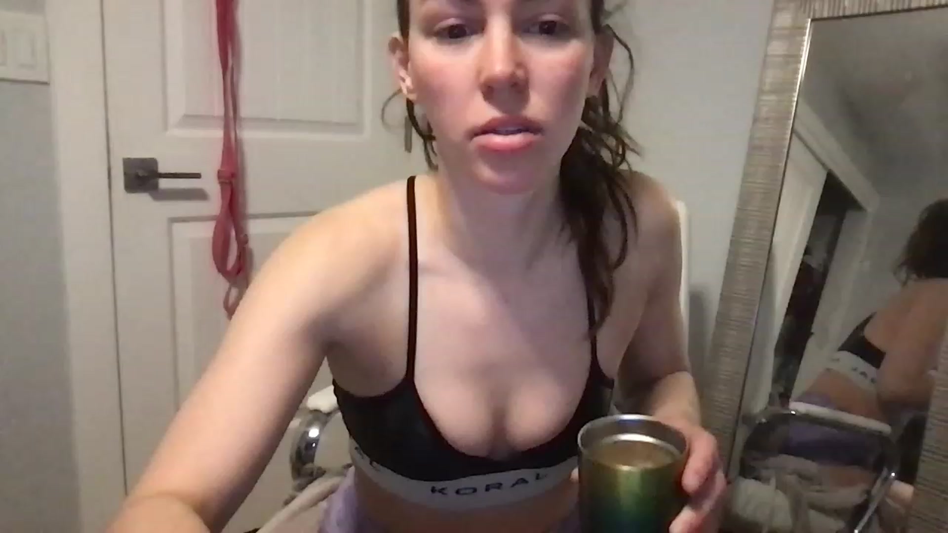 Gallery image thumbnail from DominatrixV's myfreecams stream on, 12/23/2022, 14:57 image 12 of 20