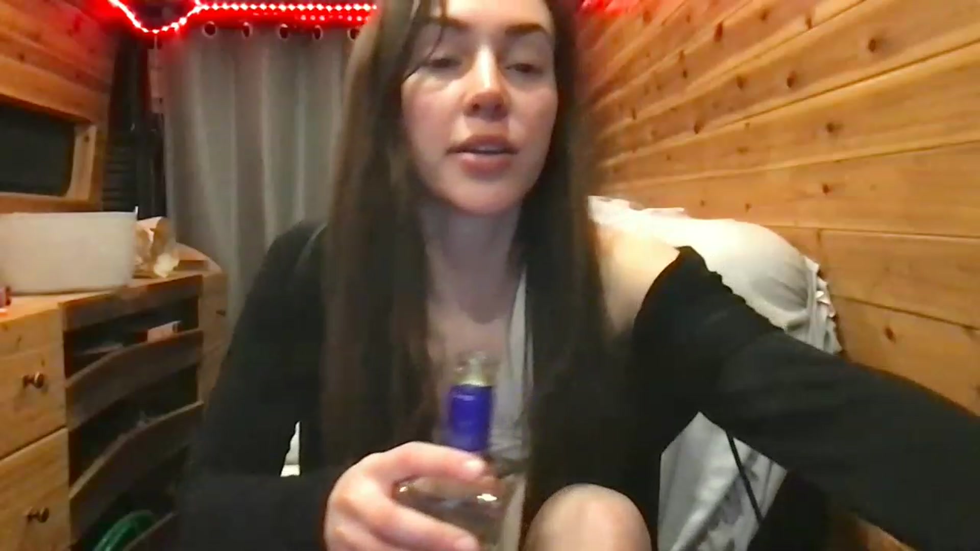 Gallery image thumbnail from DominatrixV's myfreecams stream on, 03/12/2023, 03:07 image 16 of 20