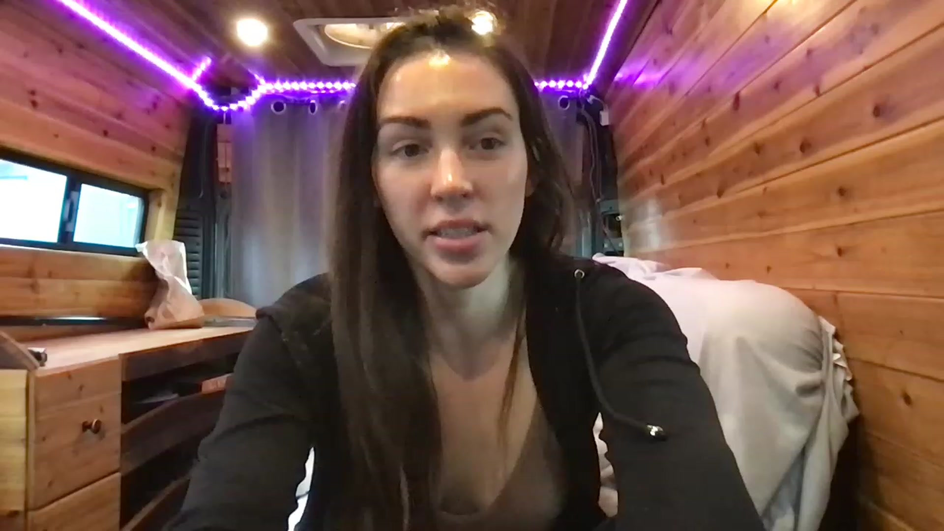 Gallery image thumbnail from DominatrixV's myfreecams stream on, 03/12/2023, 18:55 image 16 of 20