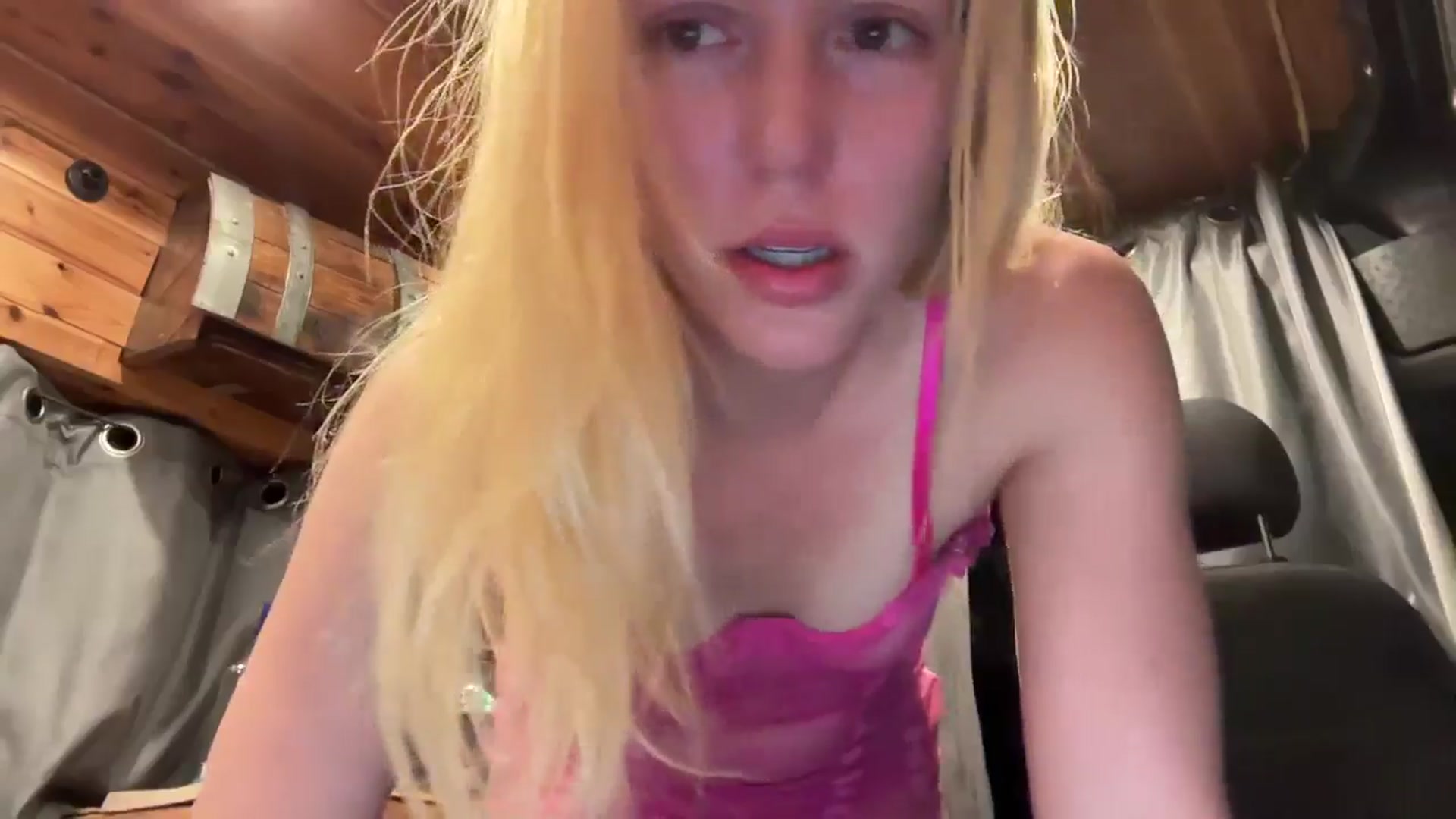 Gallery image thumbnail from DominatrixV's myfreecams stream on, 06/11/2024, 06:01 image 12 of 20