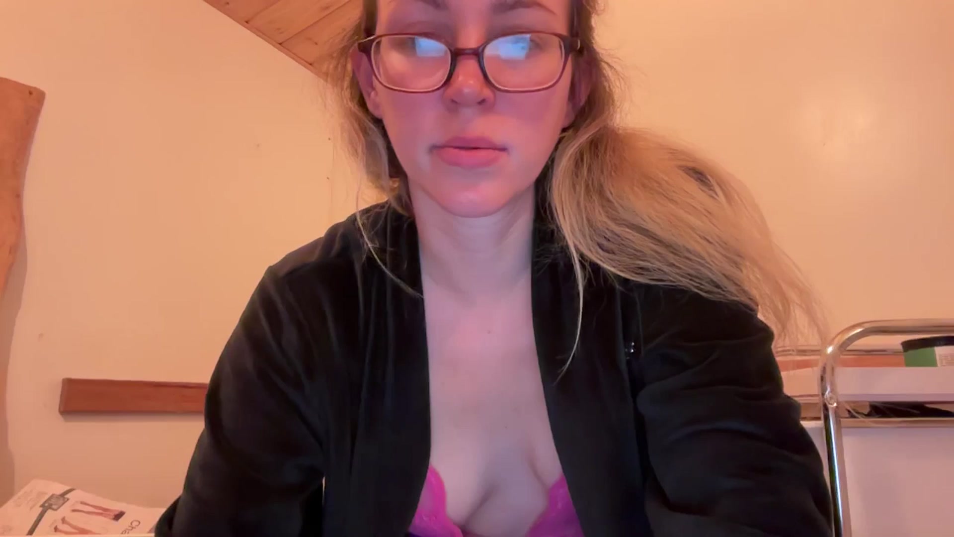 Gallery image thumbnail from DominatrixV's myfreecams stream on, 08/26/2024, 04:55 image 17 of 20
