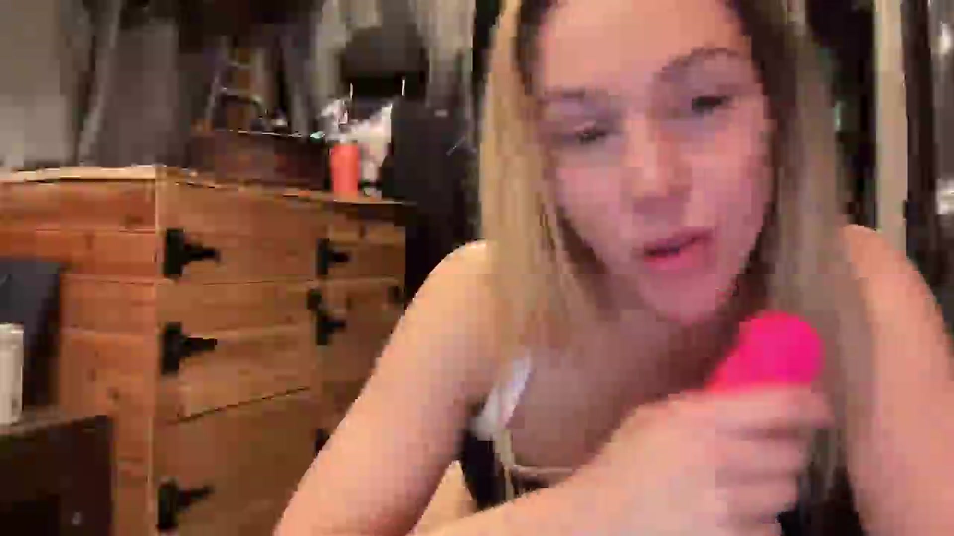 Gallery image thumbnail from DominatrixV's myfreecams stream on, 10/18/2024, 04:37 image 5 of 20