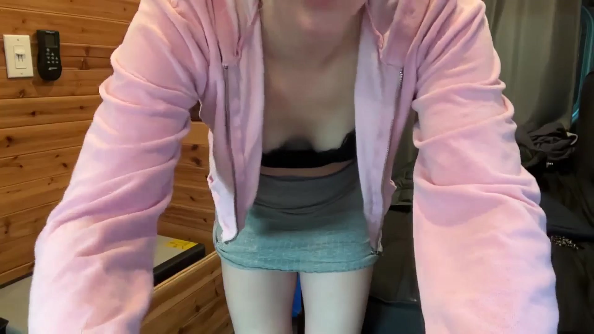 Gallery image thumbnail from DominatrixV's myfreecams stream on, 11/03/2024, 15:27 image 5 of 20