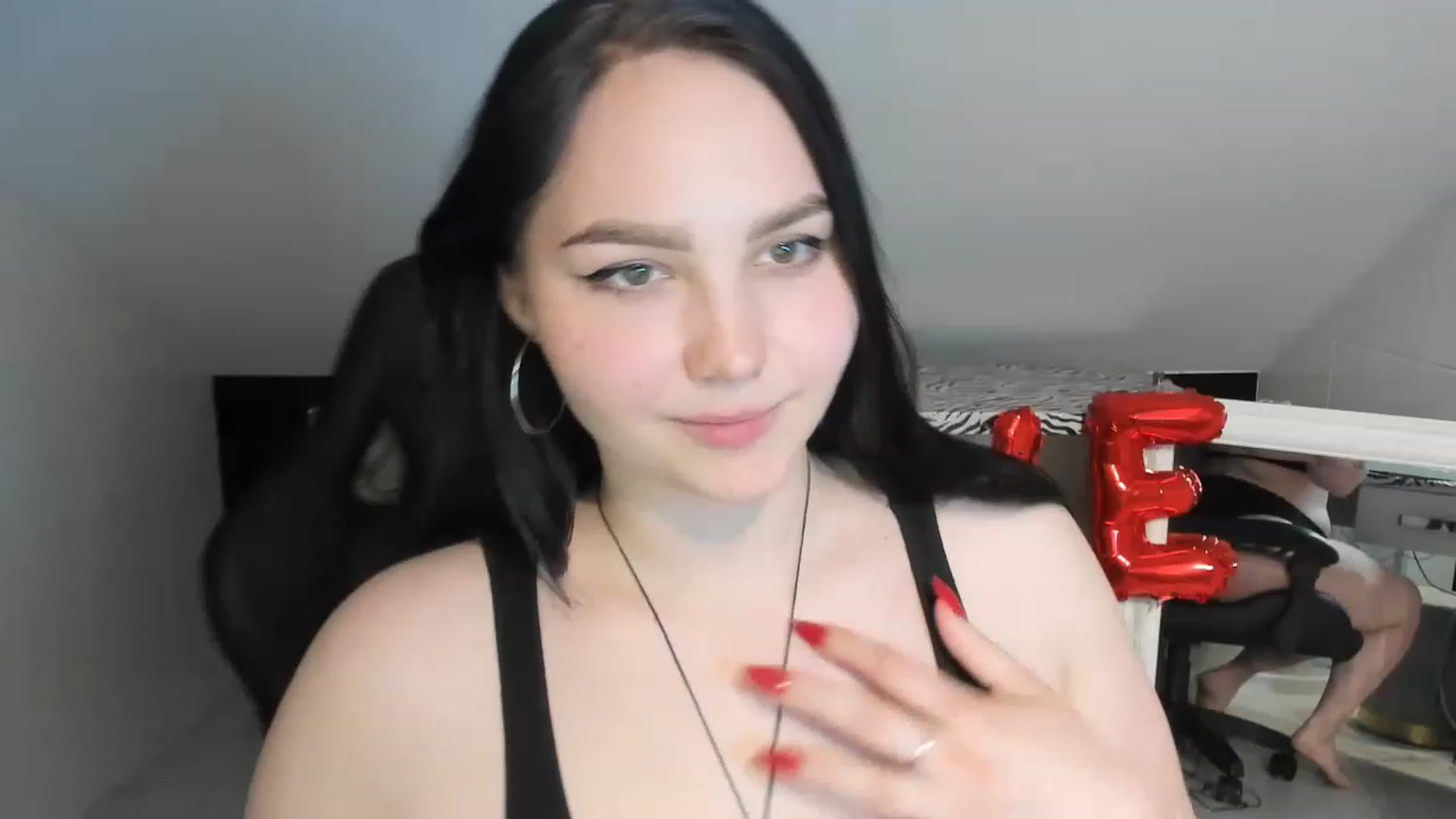 Gallery image thumbnail from Dominikaas's myfreecams stream on, 06/08/2023, 19:52 image 17 of 20