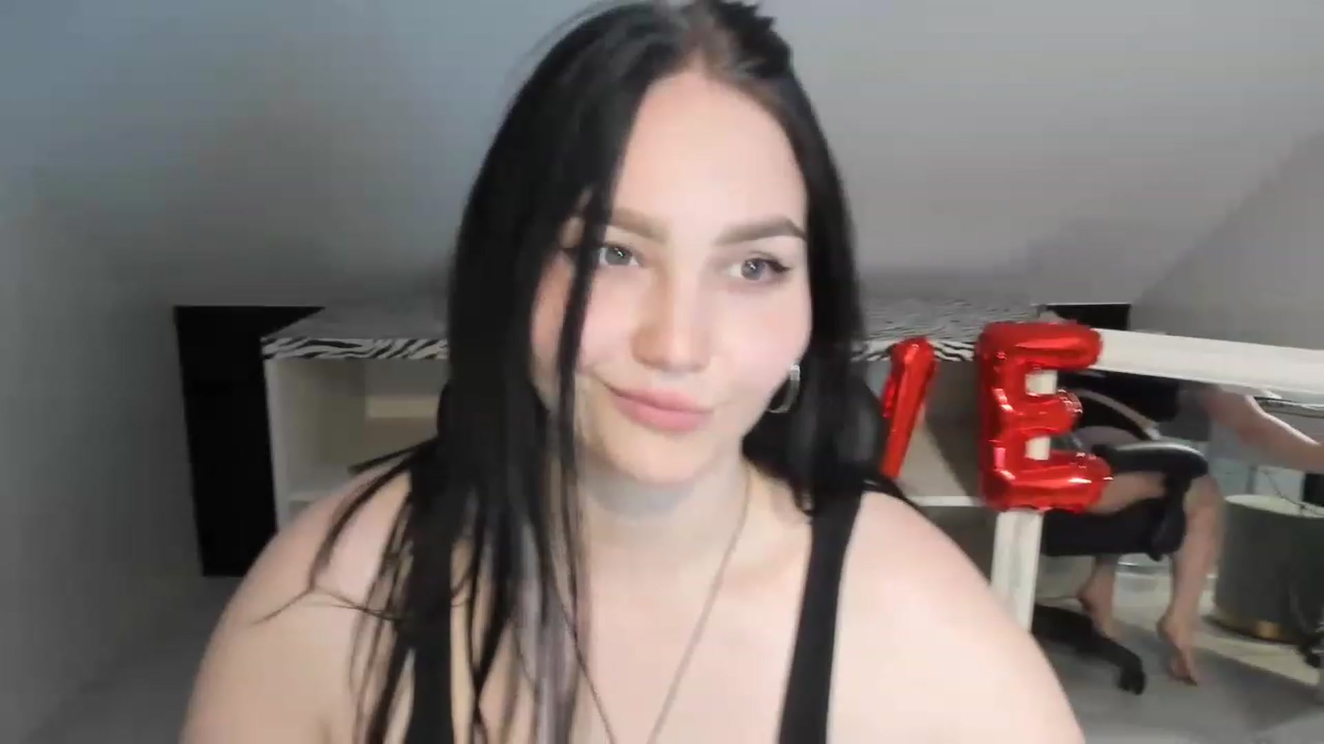 Gallery image thumbnail from Dominikaas's myfreecams stream on, 06/08/2023, 19:52 image 6 of 20