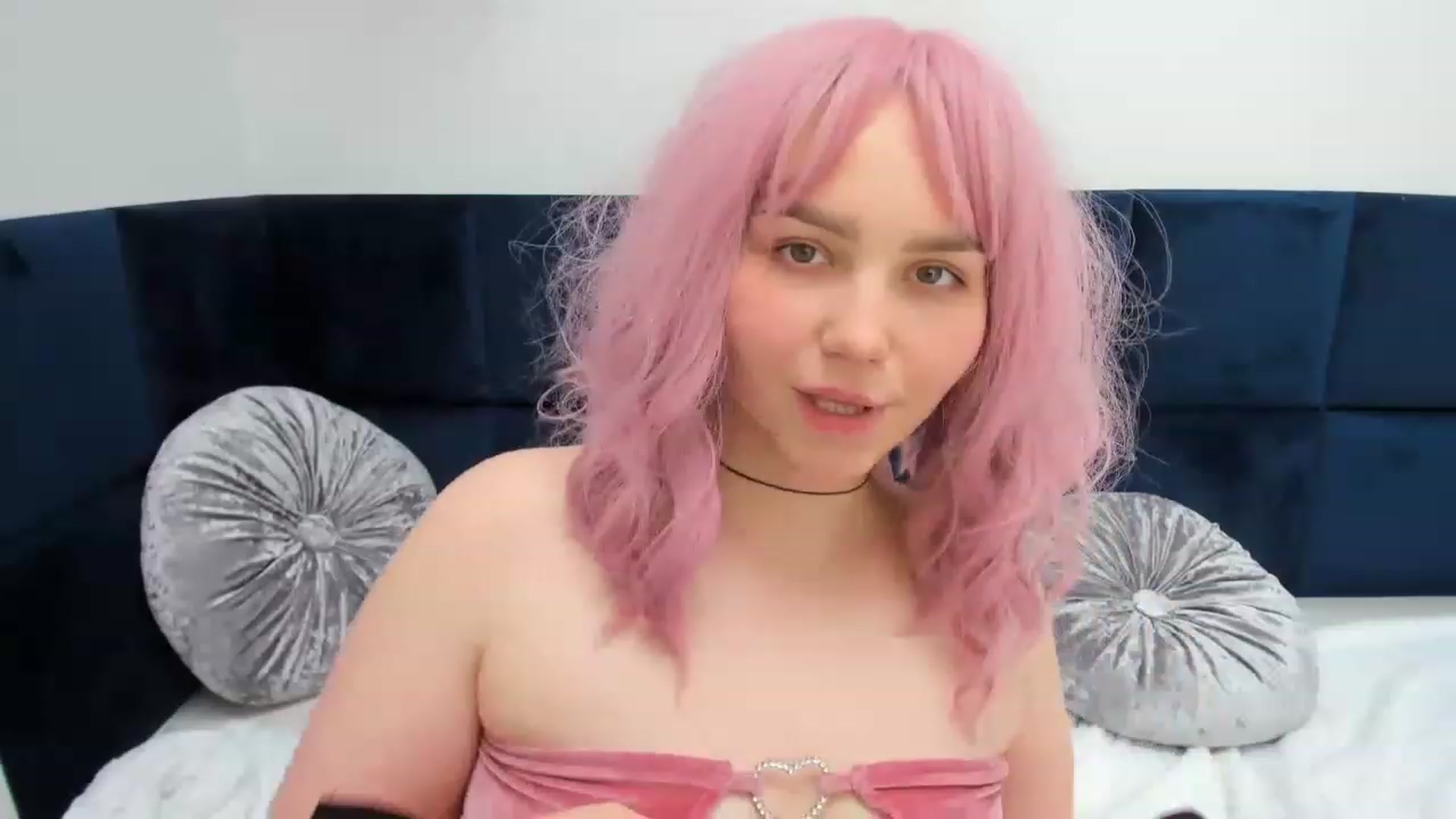 Gallery image thumbnail from Dominikaas's myfreecams stream on, 06/20/2023, 10:33 image 7 of 20