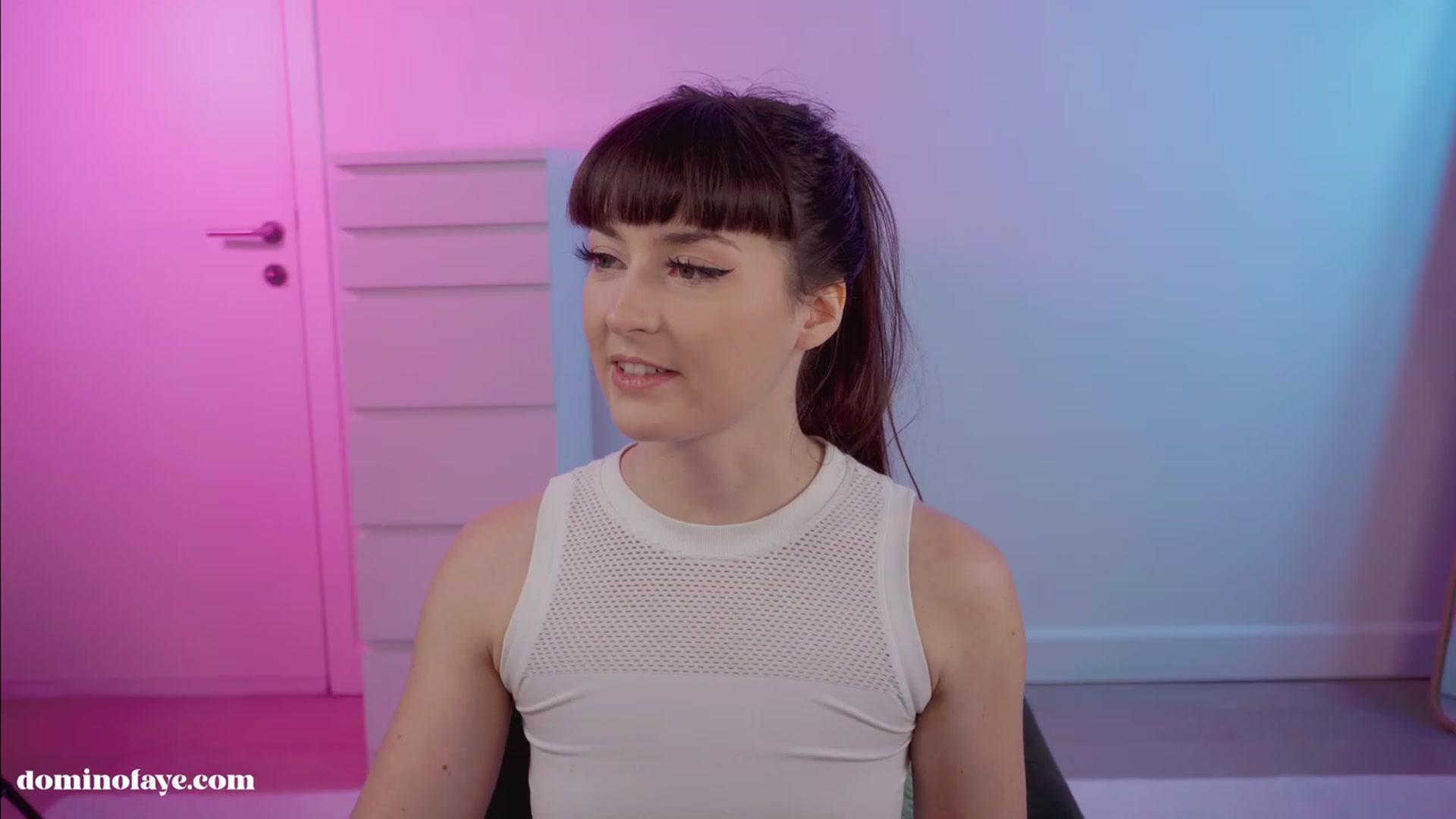 Gallery image thumbnail from DominoFaye's myfreecams stream on, 04/15/2023, 16:00 image 19 of 20