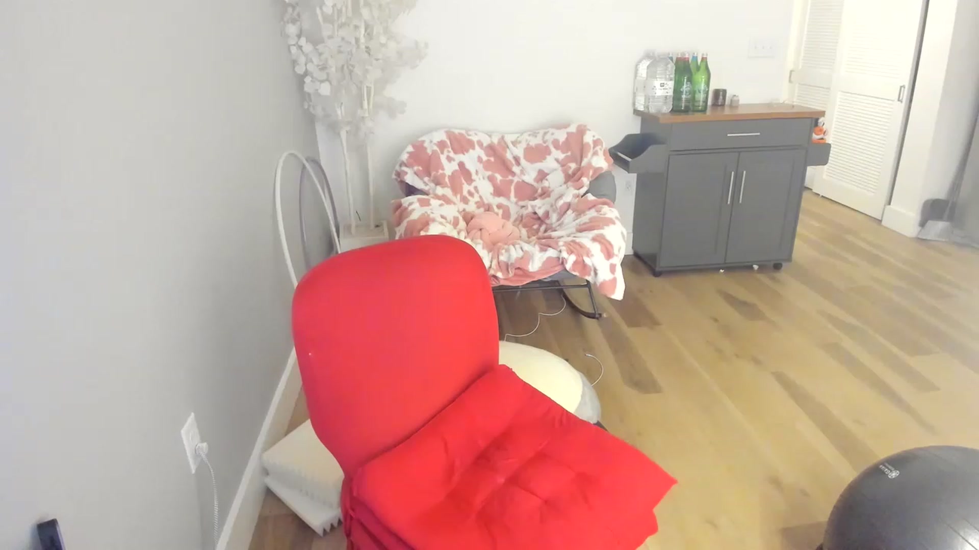 Gallery image thumbnail from DommeMilk's myfreecams stream on, 12/06/2022, 06:12 image 17 of 20